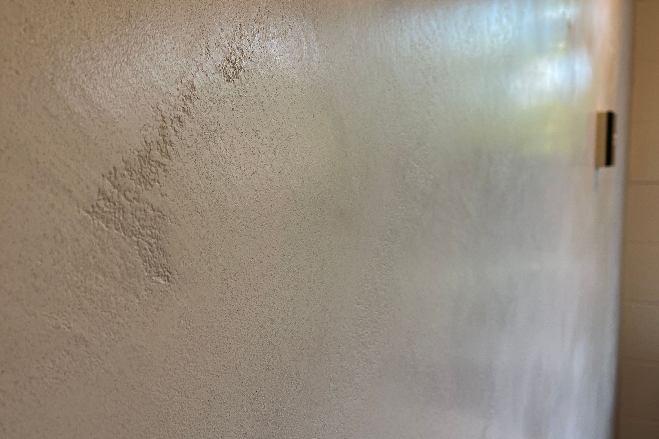 Feature Wall, Pietra Levigata