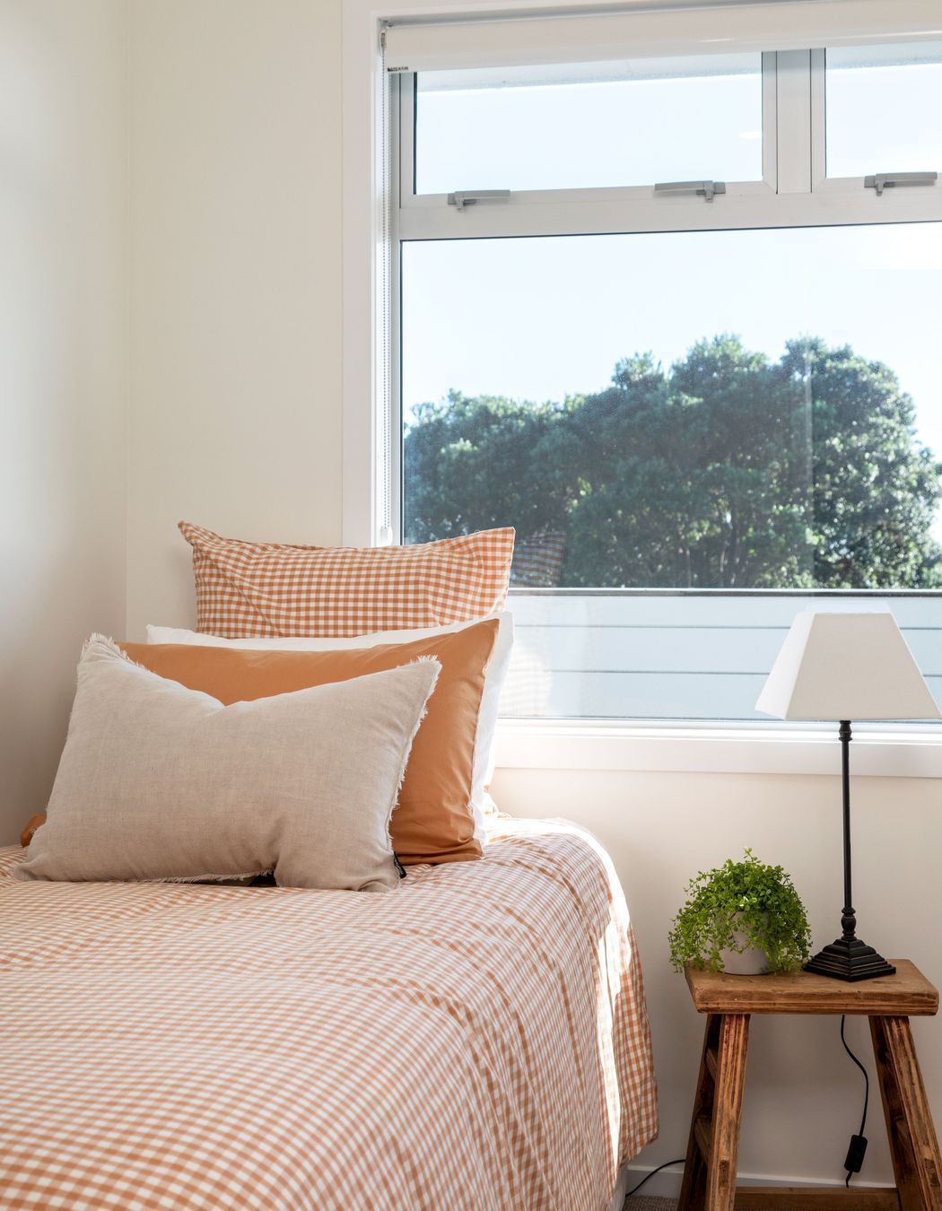 Beach Road Apartment