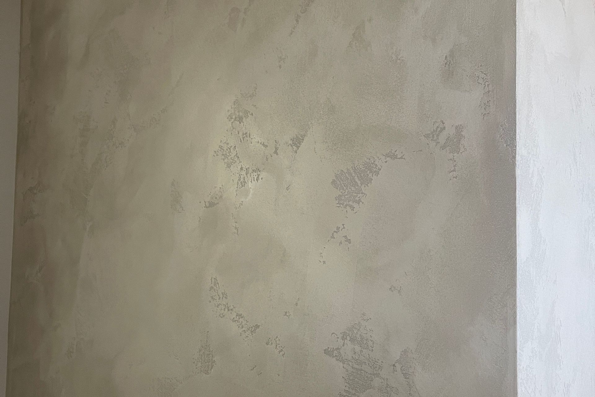 Feature Wall, Pietra Levigata