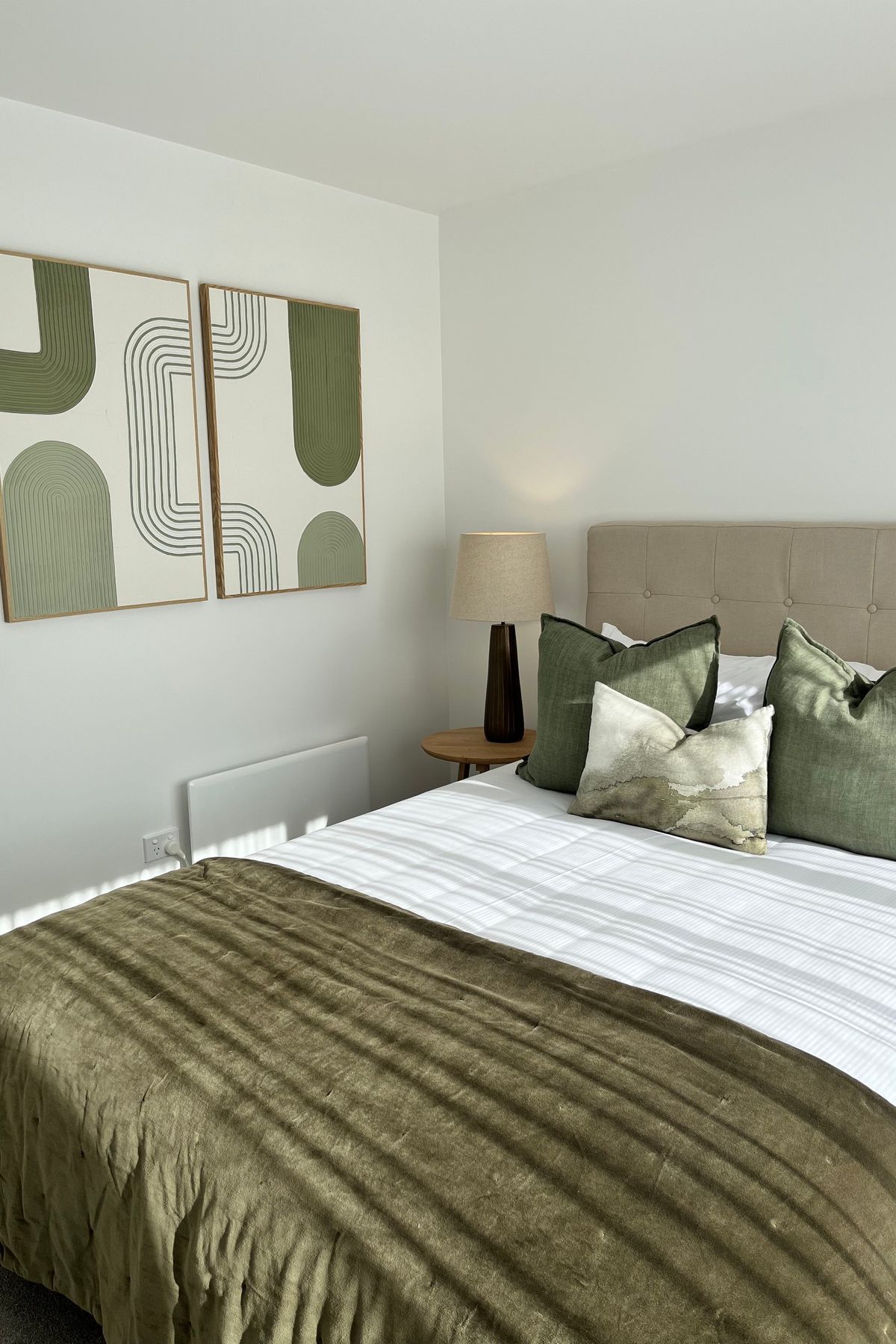 RIVERSIDE-APARTMENT1.jpg