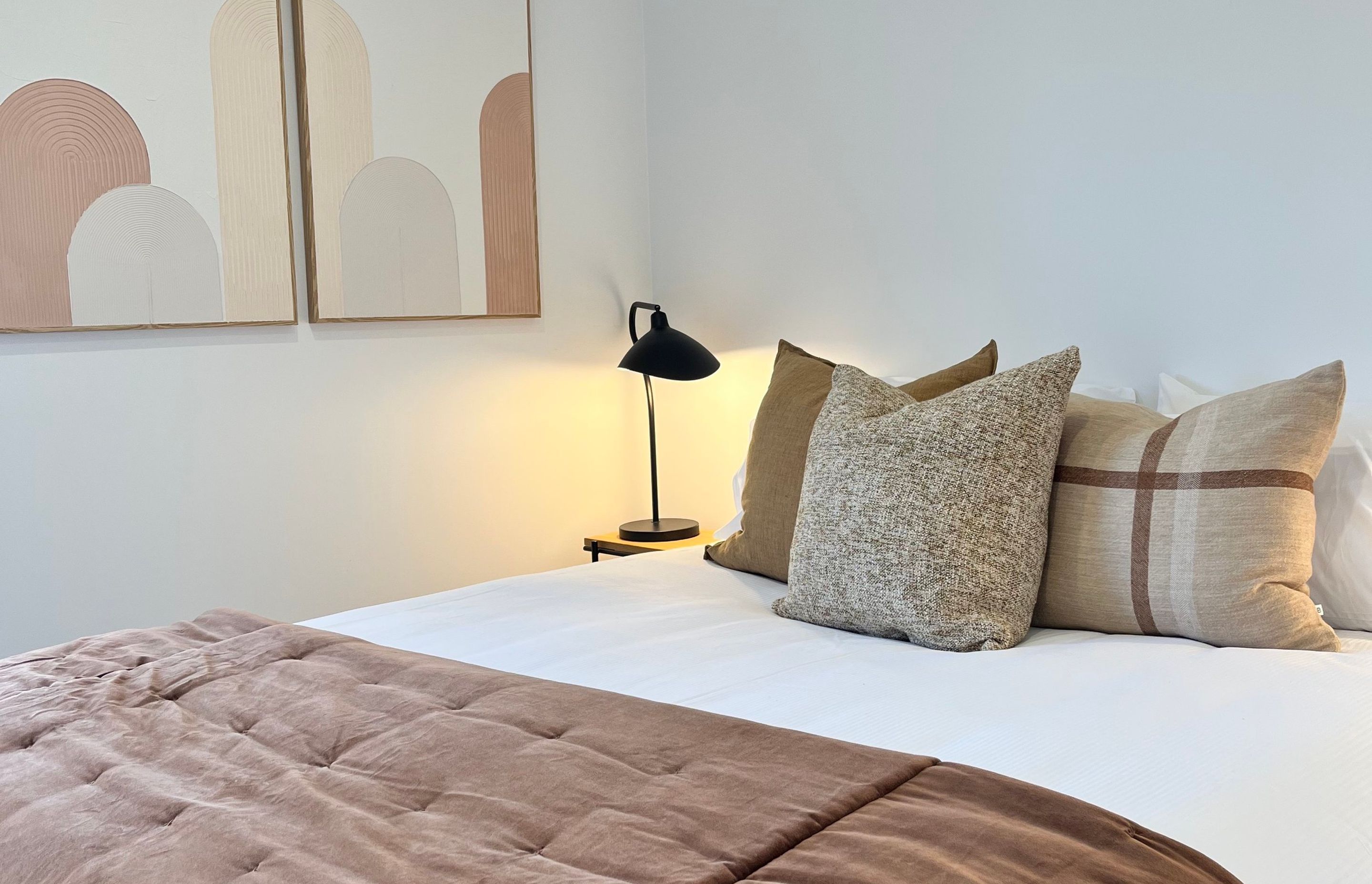 RIVERSIDE-APARTMENT2.jpg