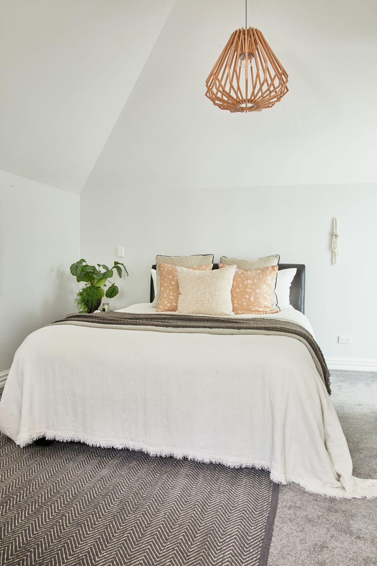 RussellPlacesGraces43.jpg
