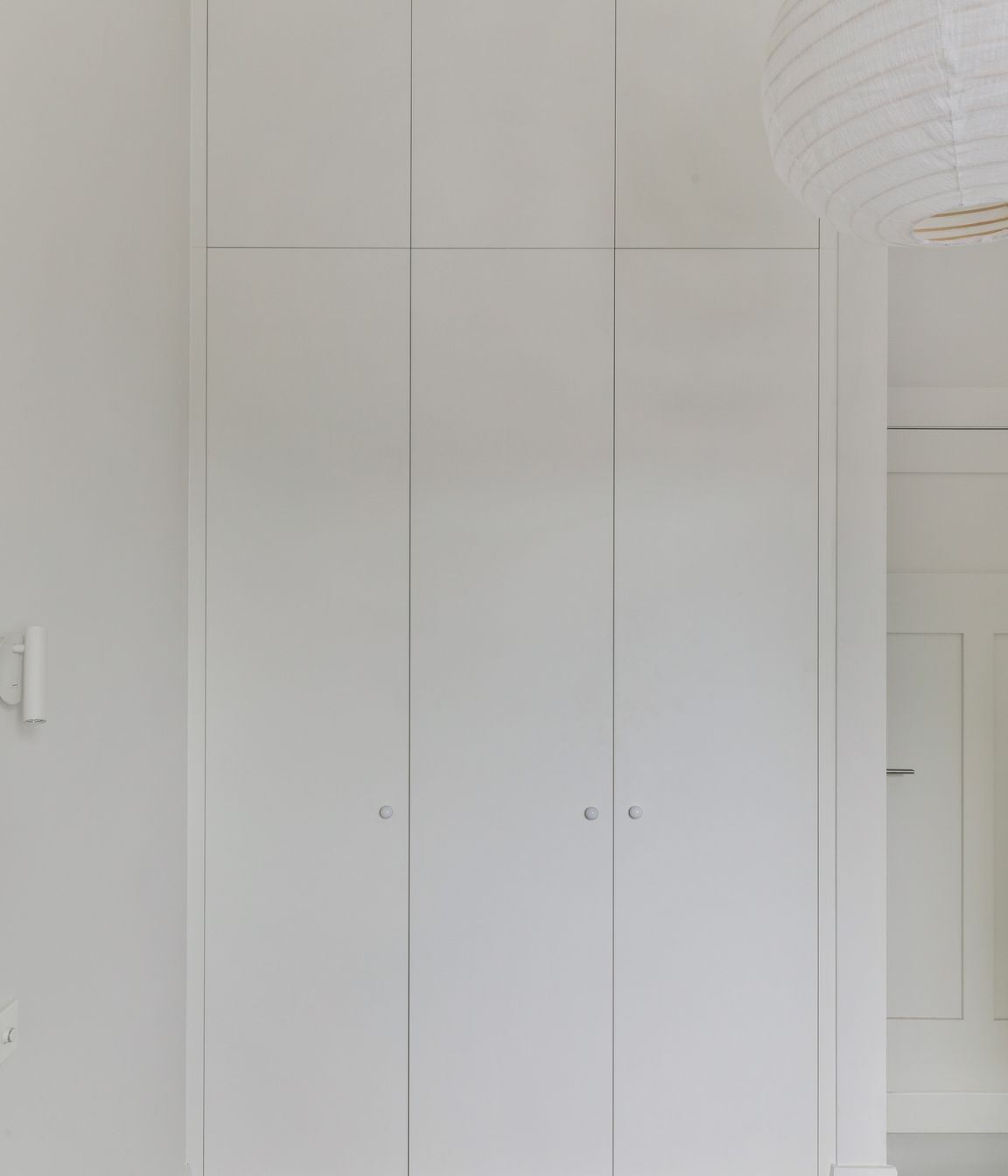 Custom Wardrobe Solution