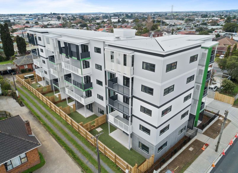 NZ Housing - Penrose Rd, Penrose