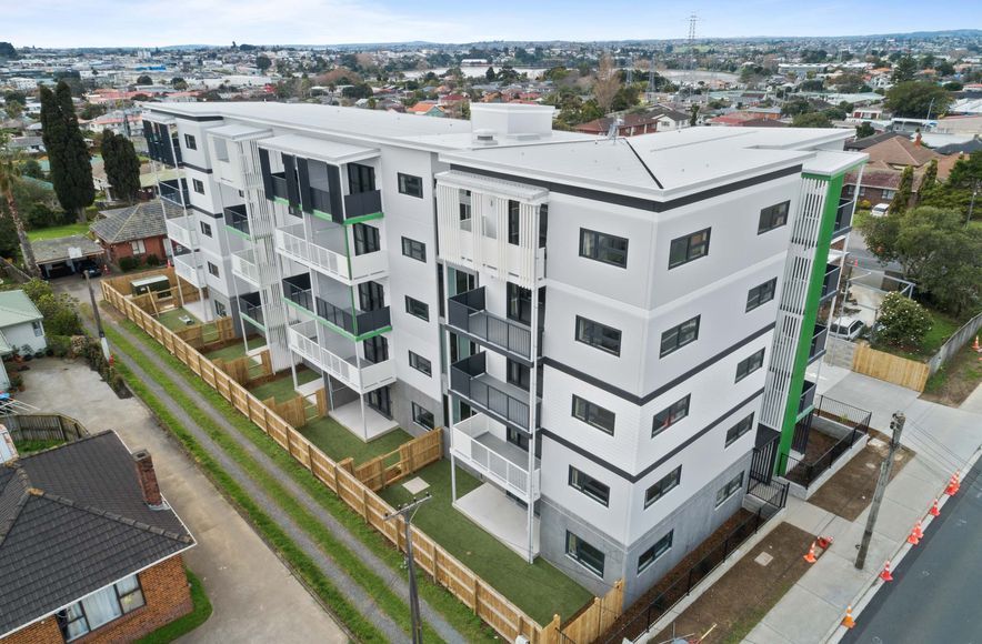 NZ Housing - Penrose Rd, Penrose