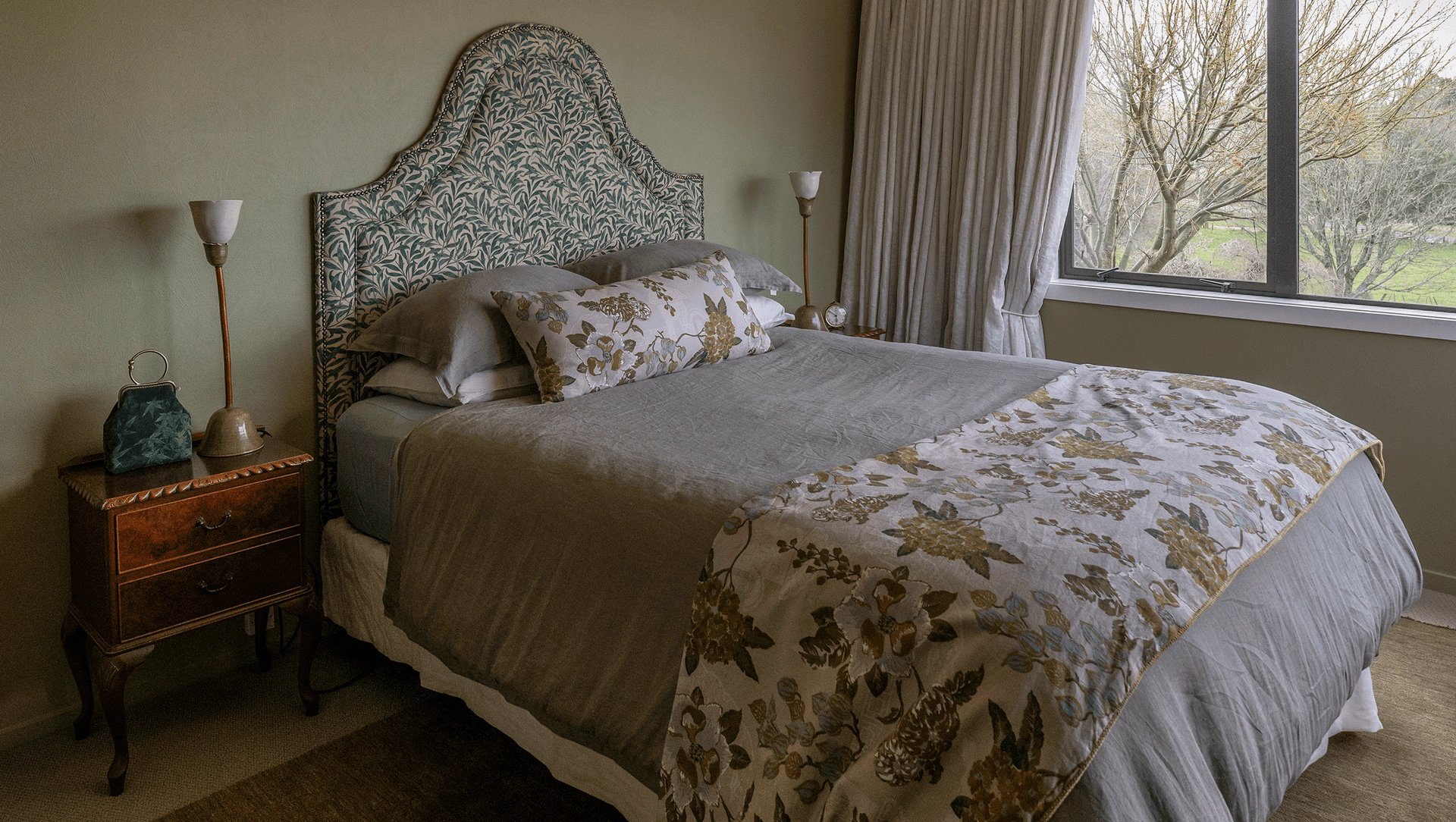 Cosy bedrooms - Central Rd banner