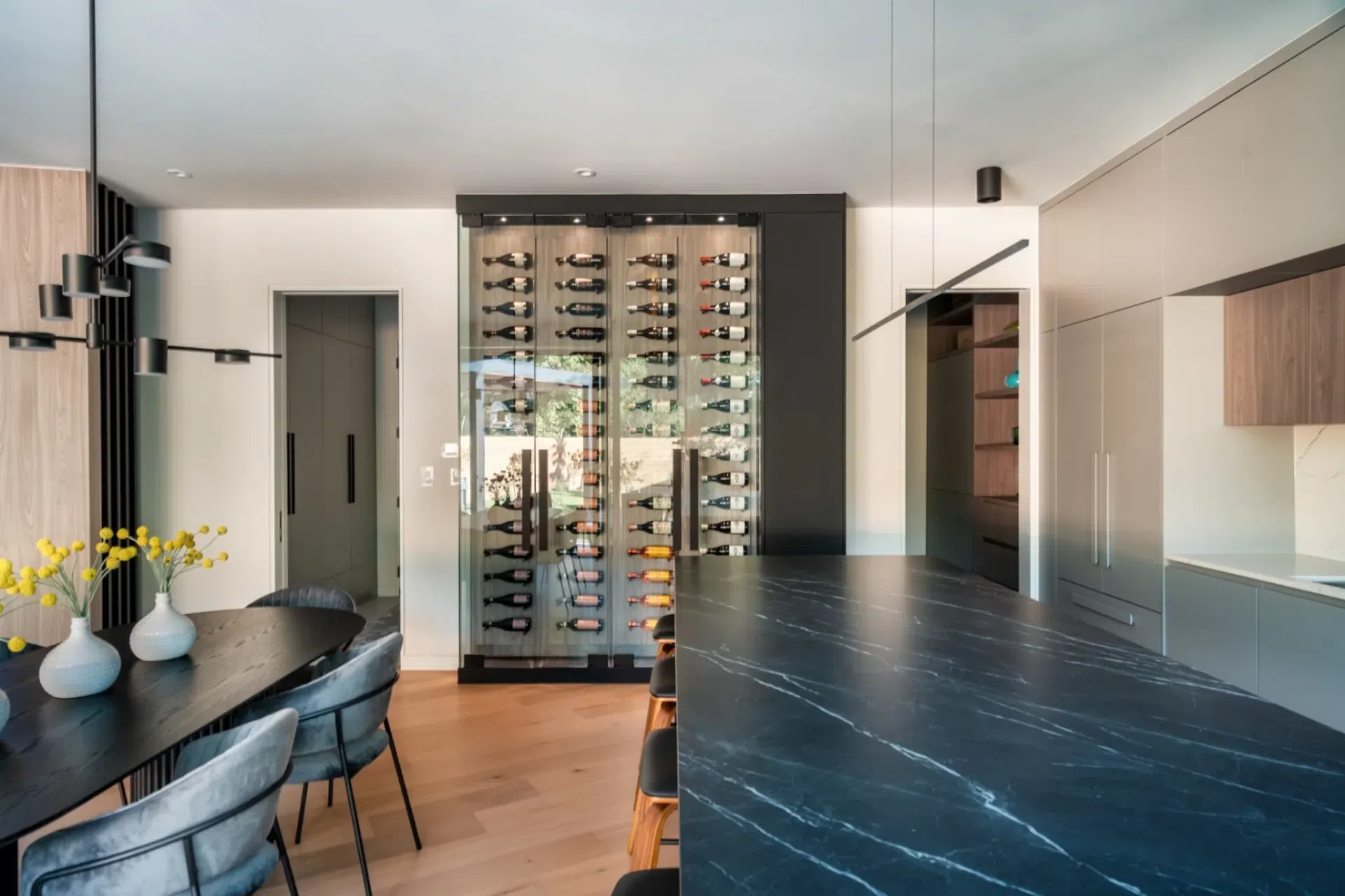 smpl-Design-Studio-broadleaf-modern-10.webp