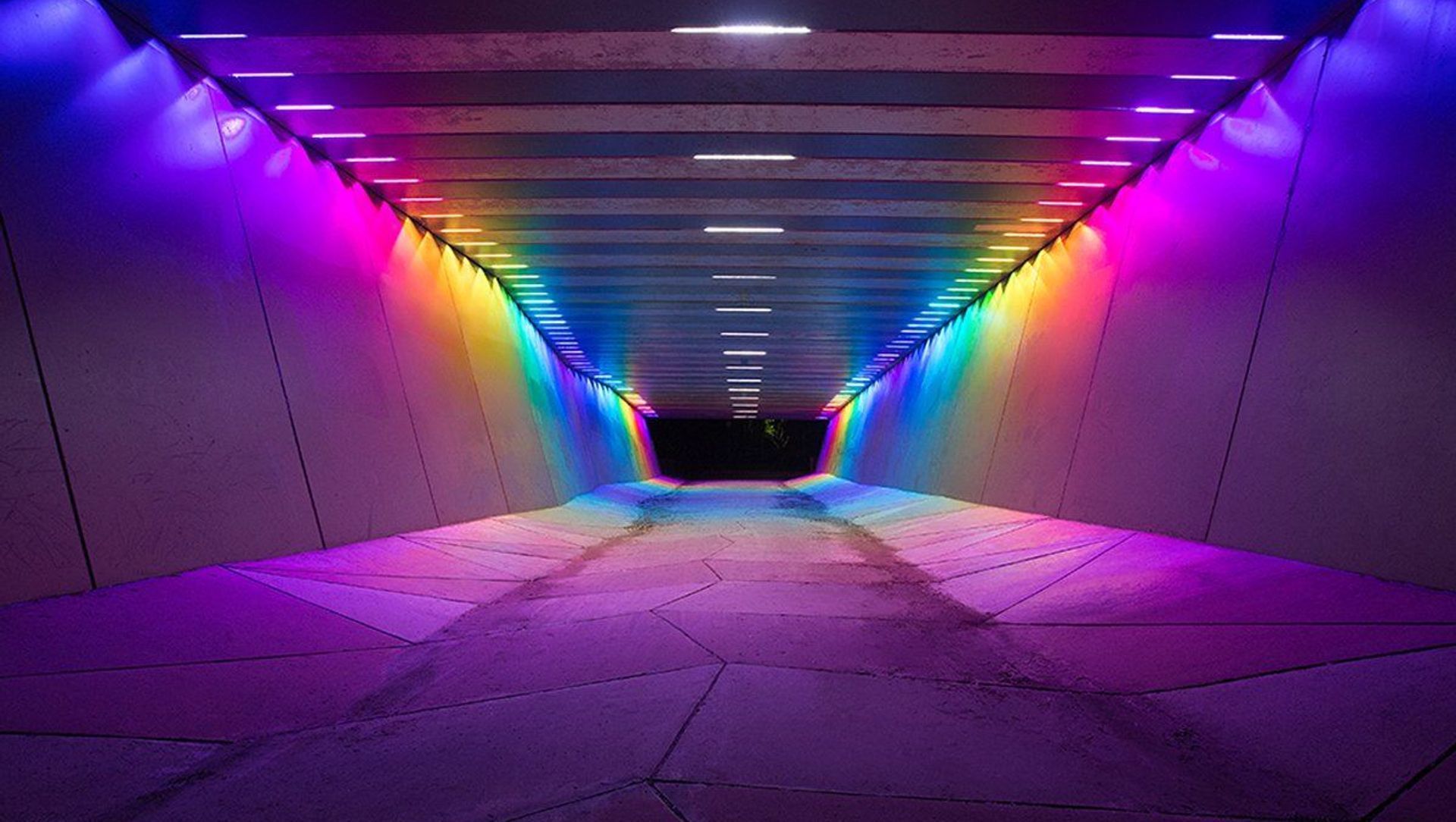 Larissa Underpass, Melbourne banner