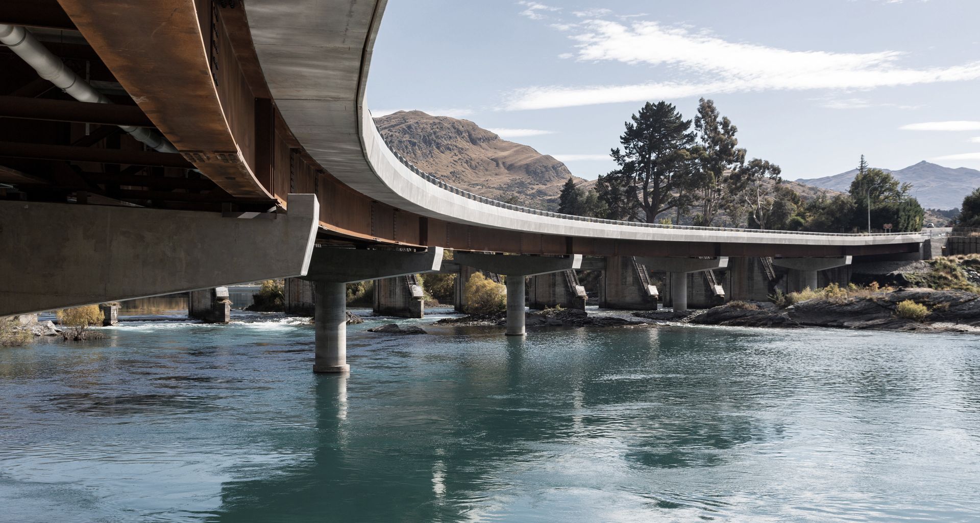 Kawarau Falls Bridge banner