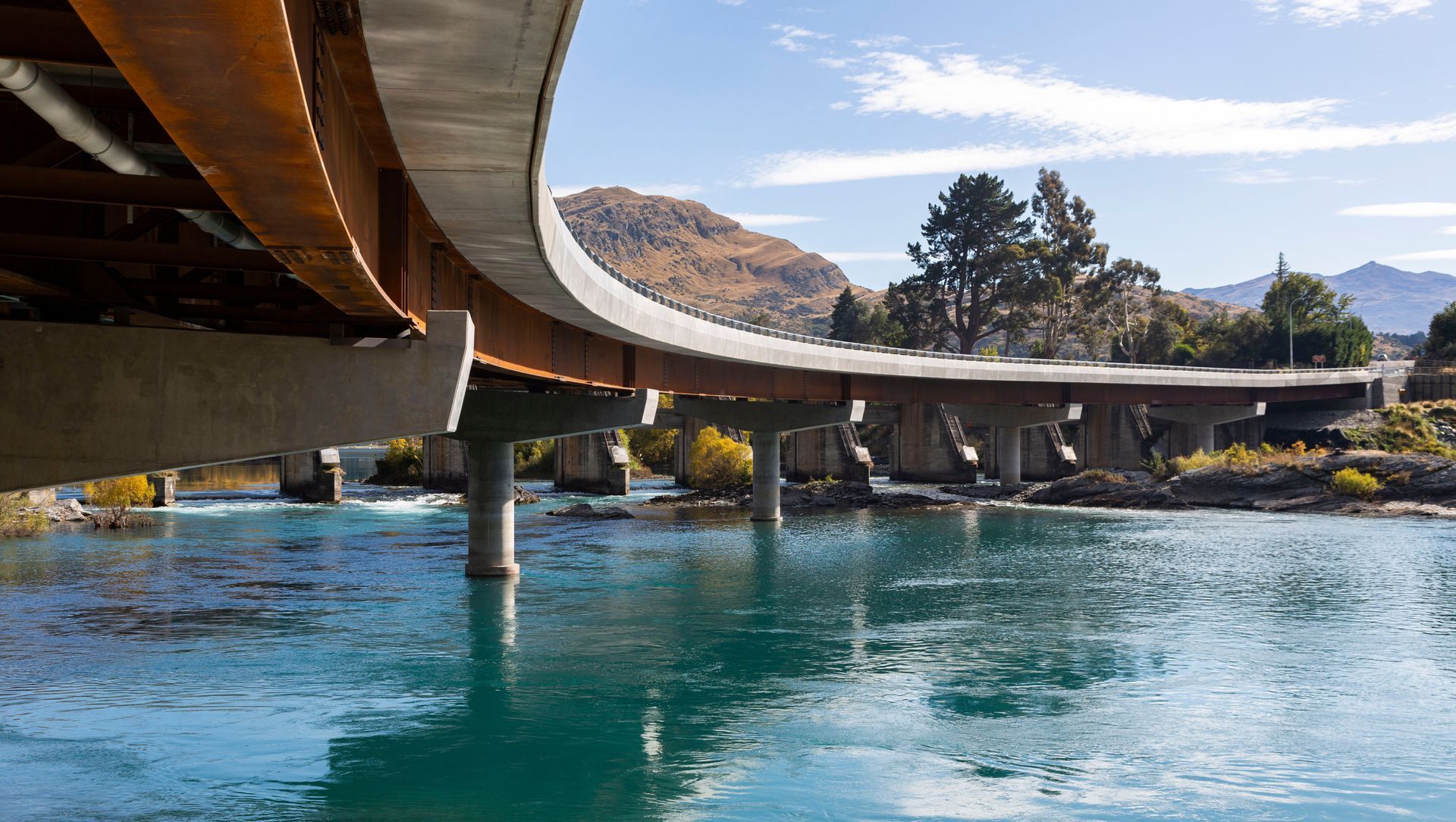 Kawarau Falls Bridge banner