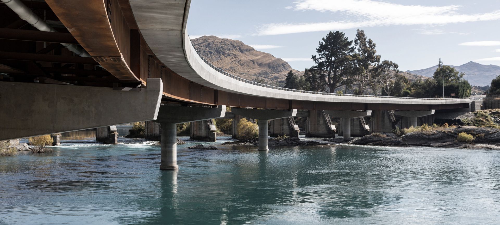Kawarau Falls Bridge banner