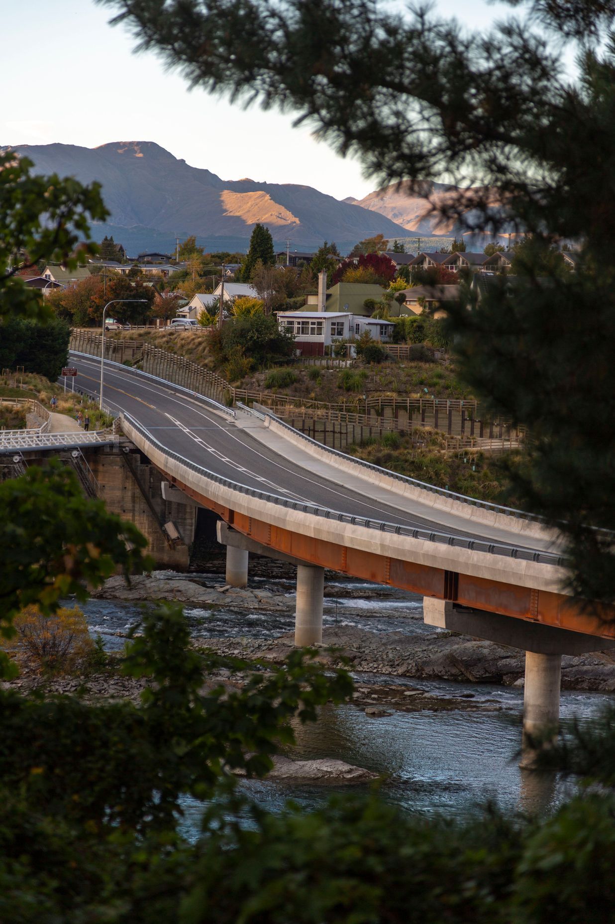 Kawarau Falls Bridge