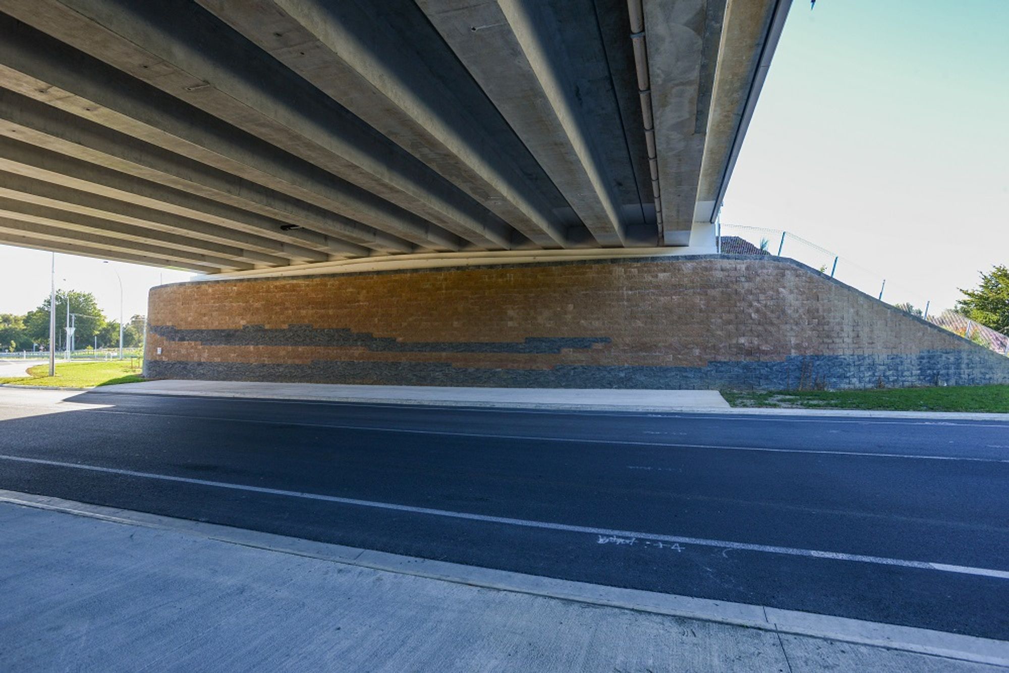 Cambridge Tamahere Expressway - Firth Keysteel® retaining wall system