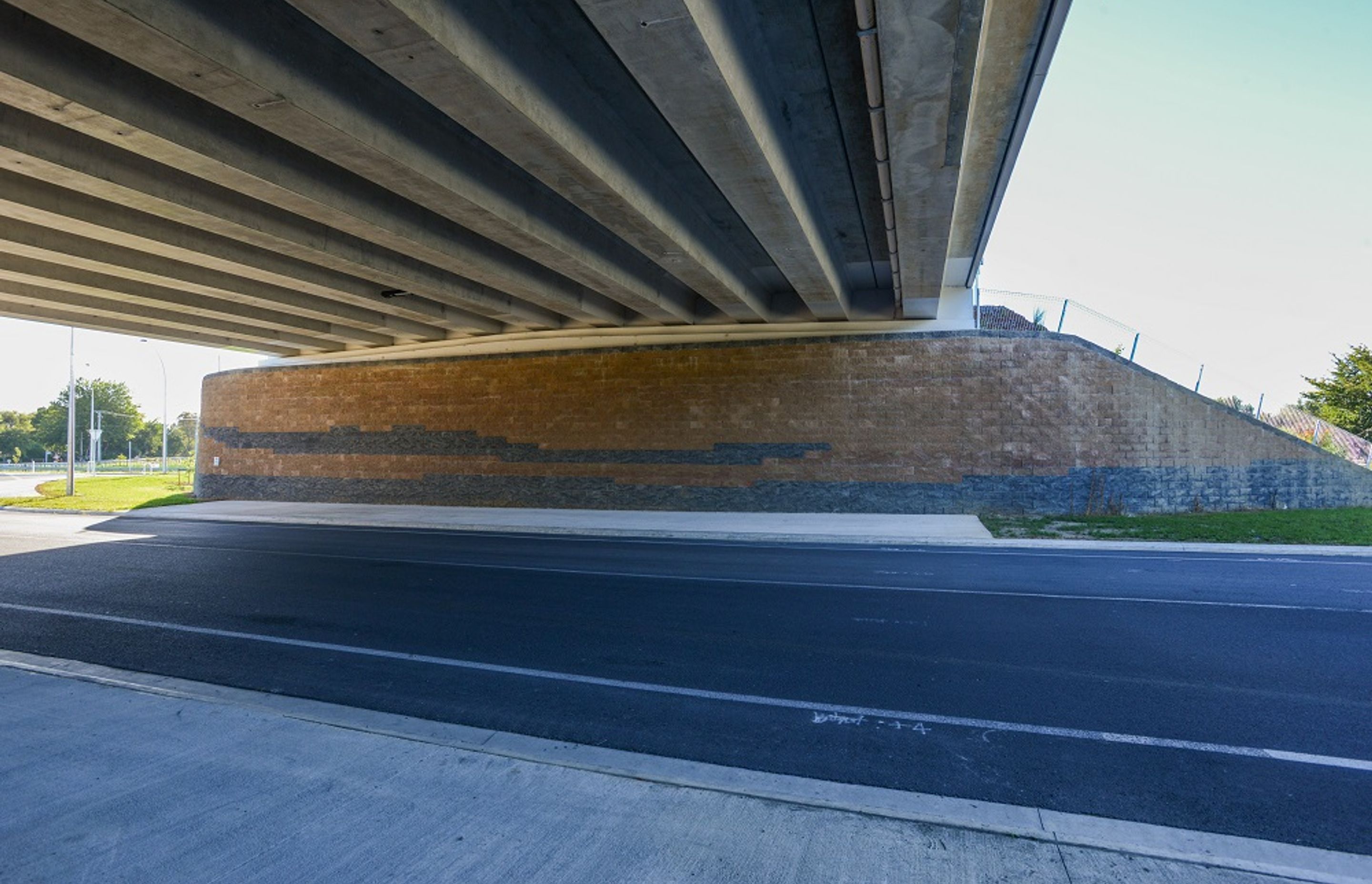 Cambridge Tamahere Expressway - Firth Keysteel® retaining wall system