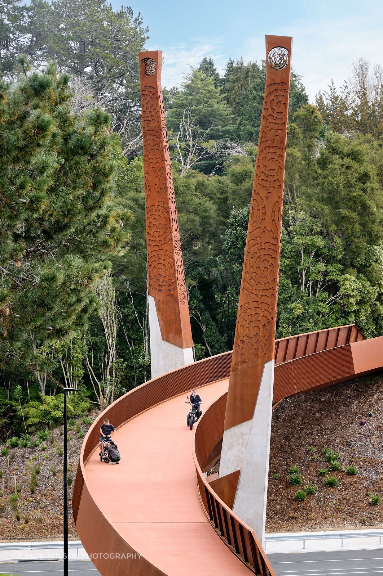 Te-Ara-PekapekaTaurapa-Bridge-LongshotSimon-Wilson10-v5.jpg