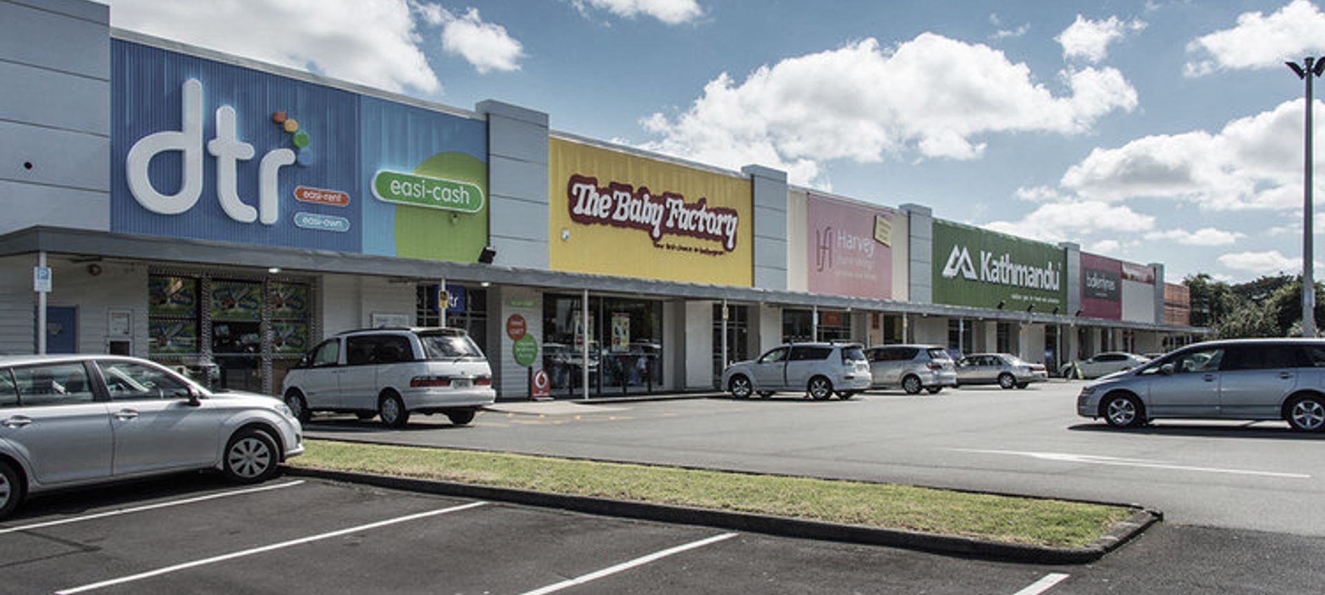 Ronwood Ave Commercial Centre, Auckland banner