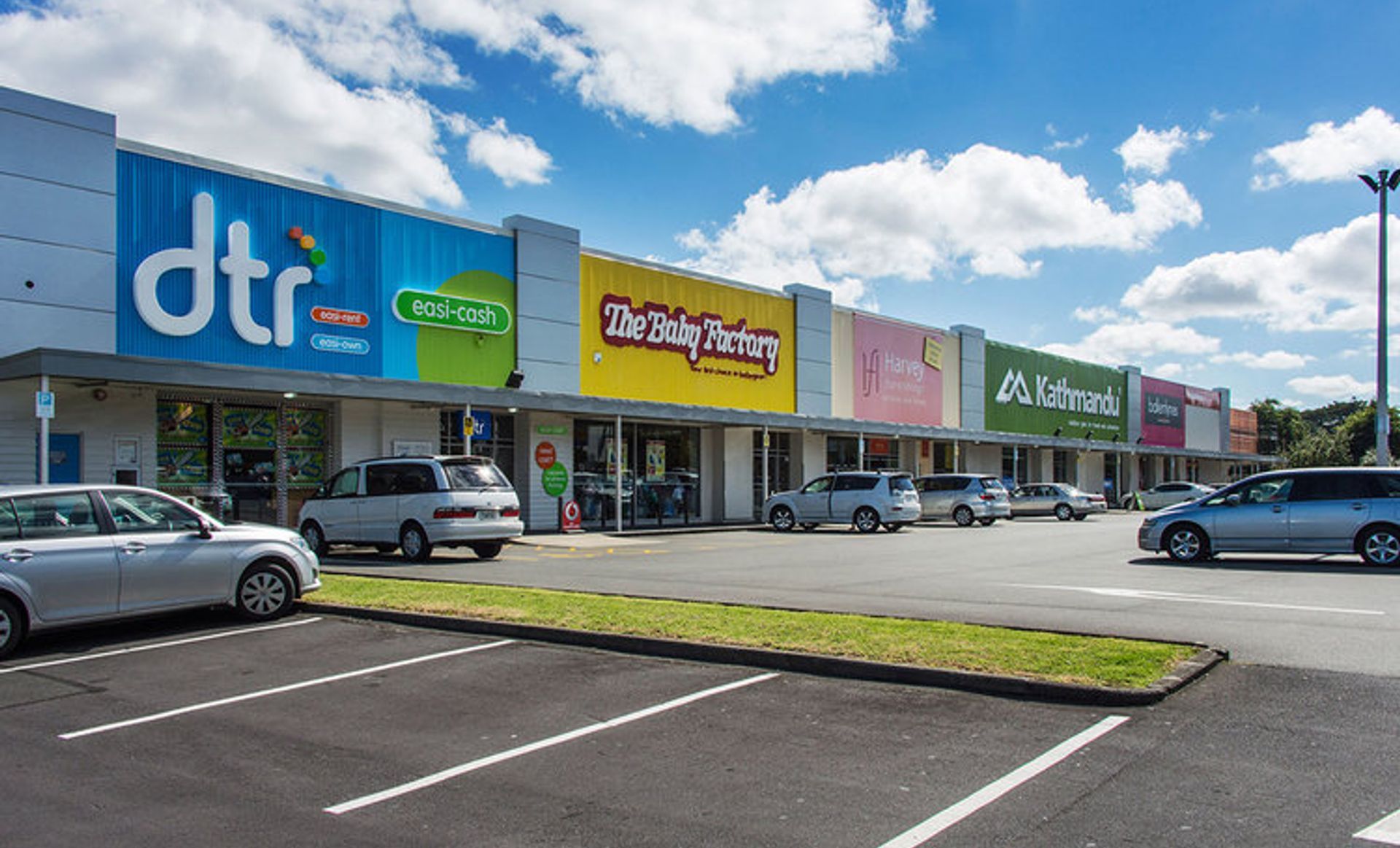 Ronwood Ave Commercial Centre, Auckland