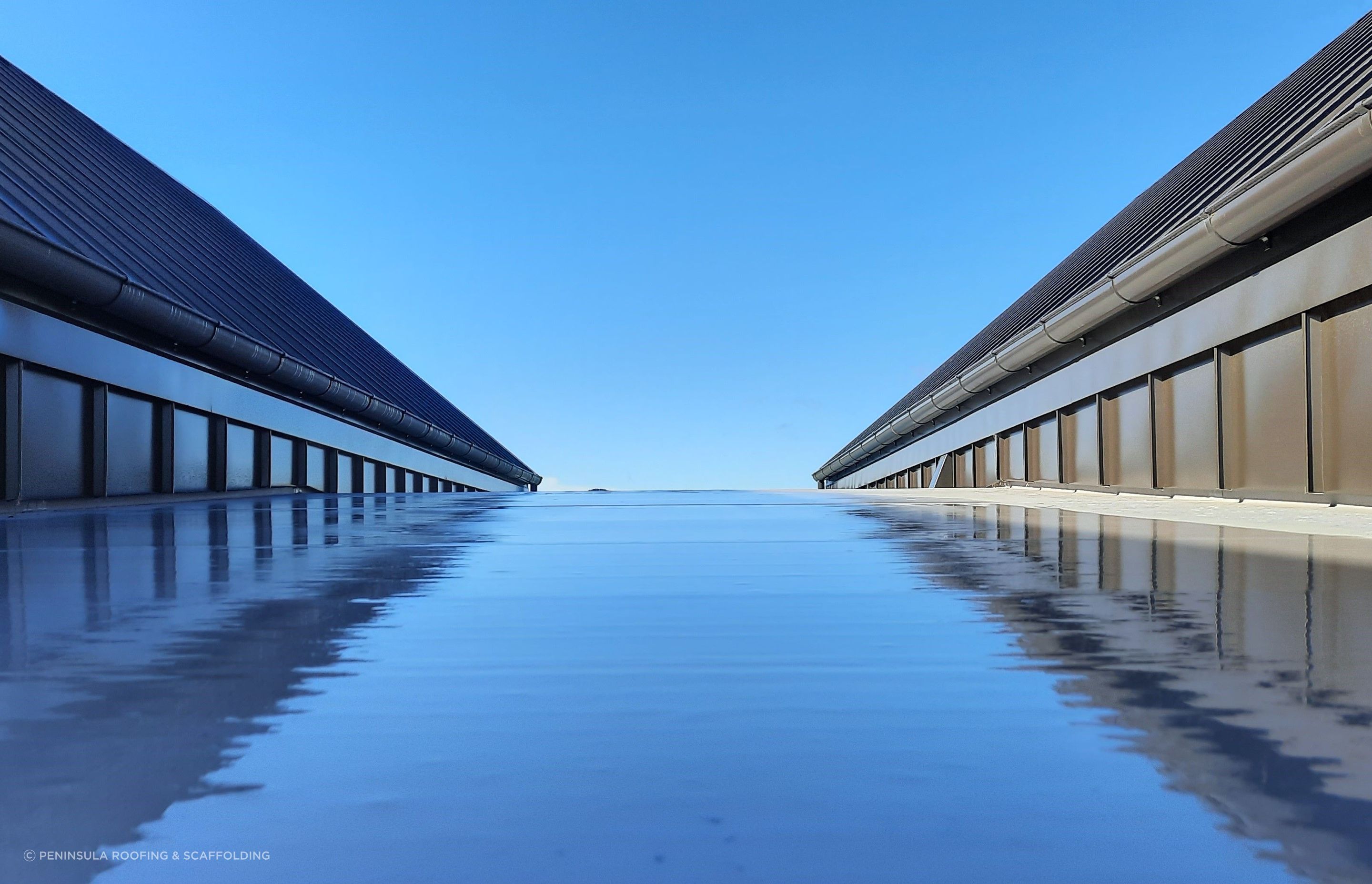 Stunning image of the interconnecting flat roof area