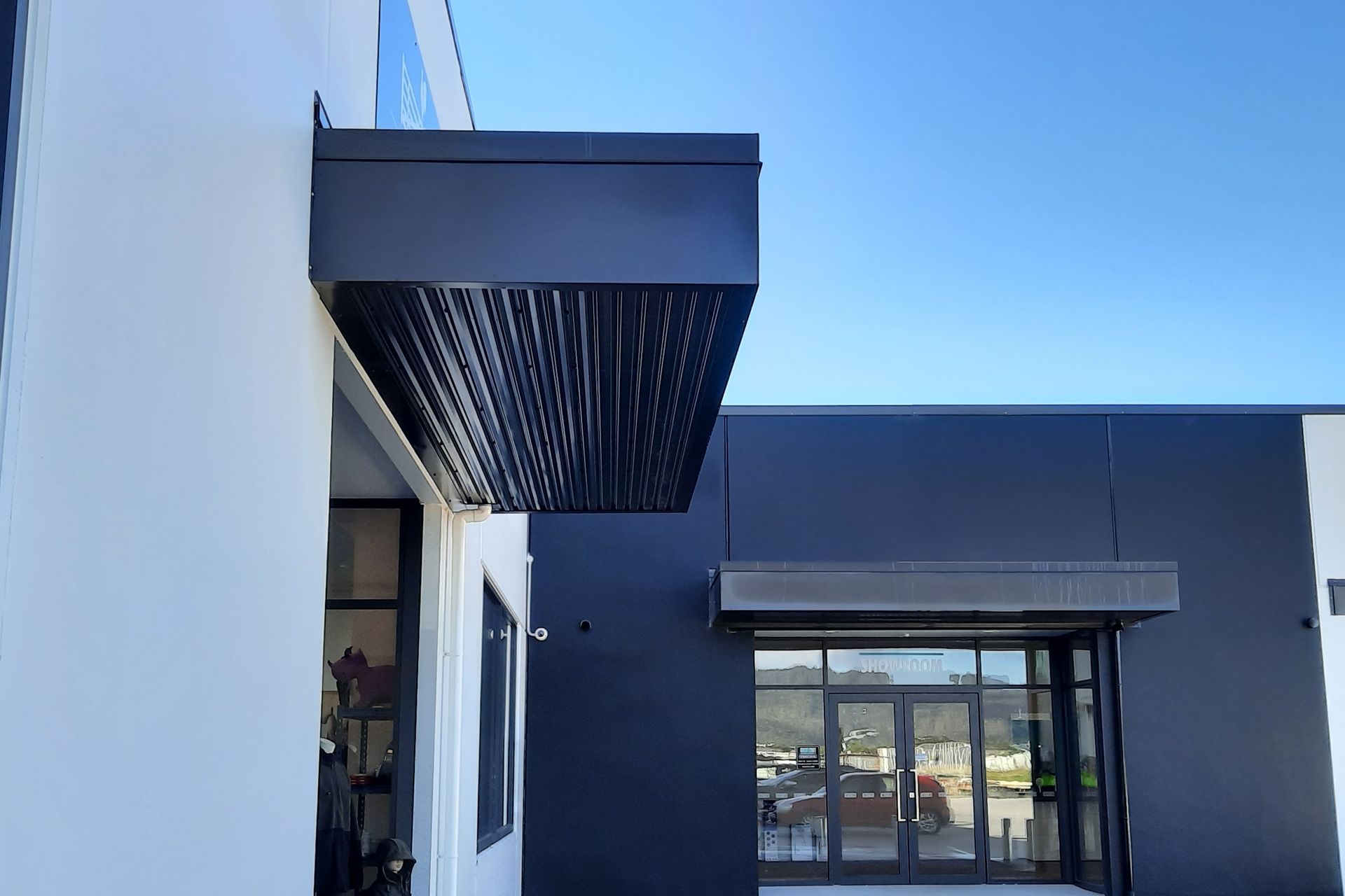Eye-brow canopy details