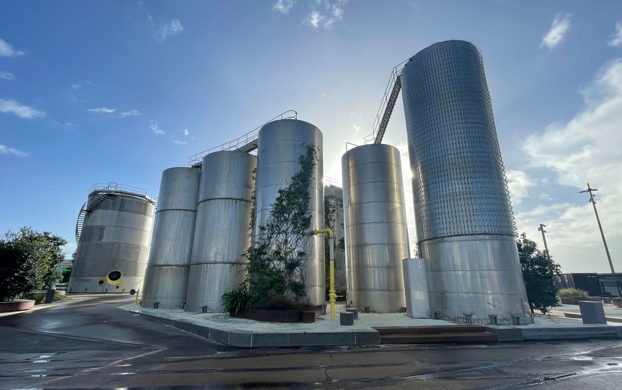 Silo Park Tanks - Green Facade