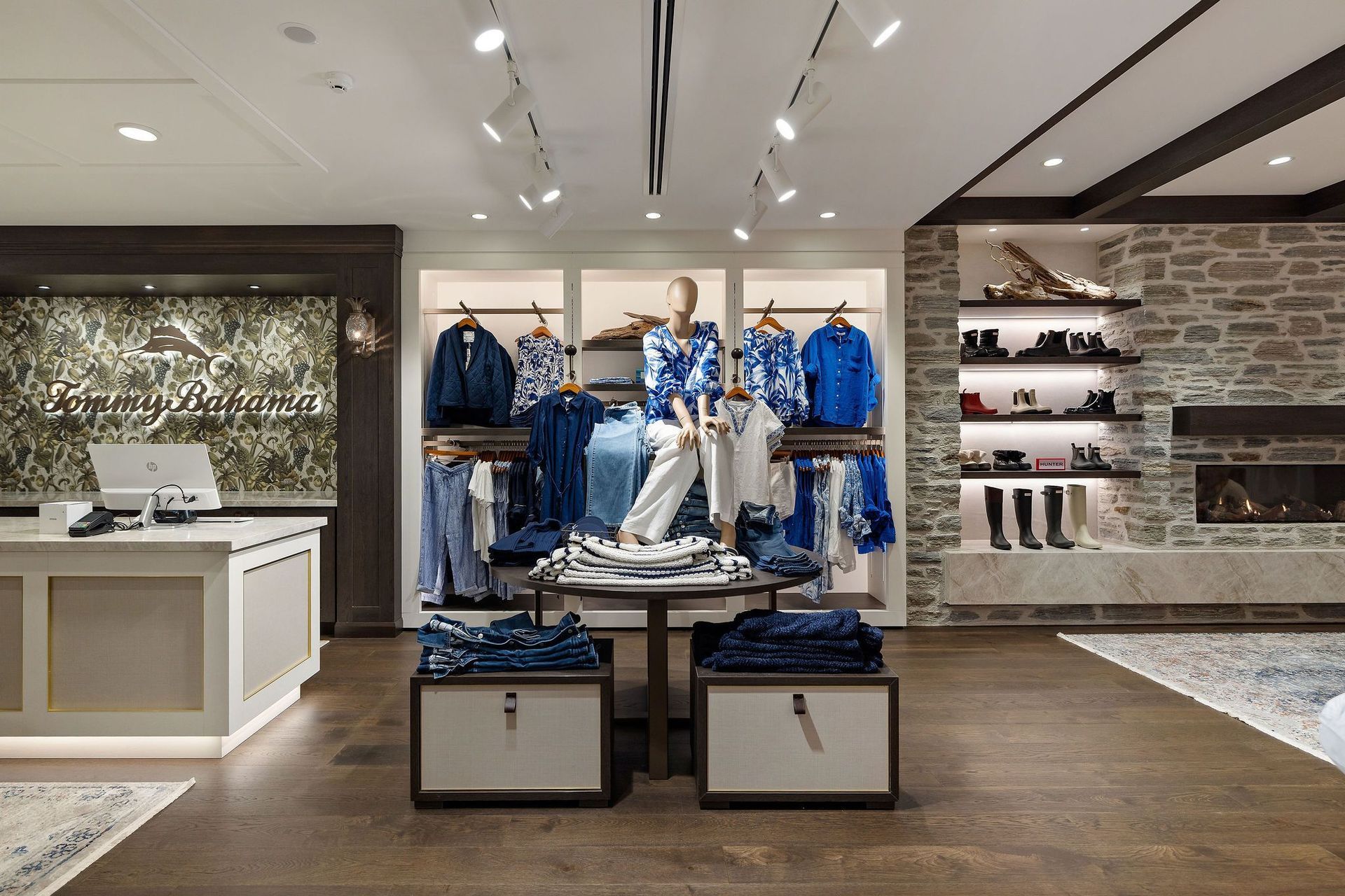 TommyBahamaStoreIMAGEWORKS-9.jpg