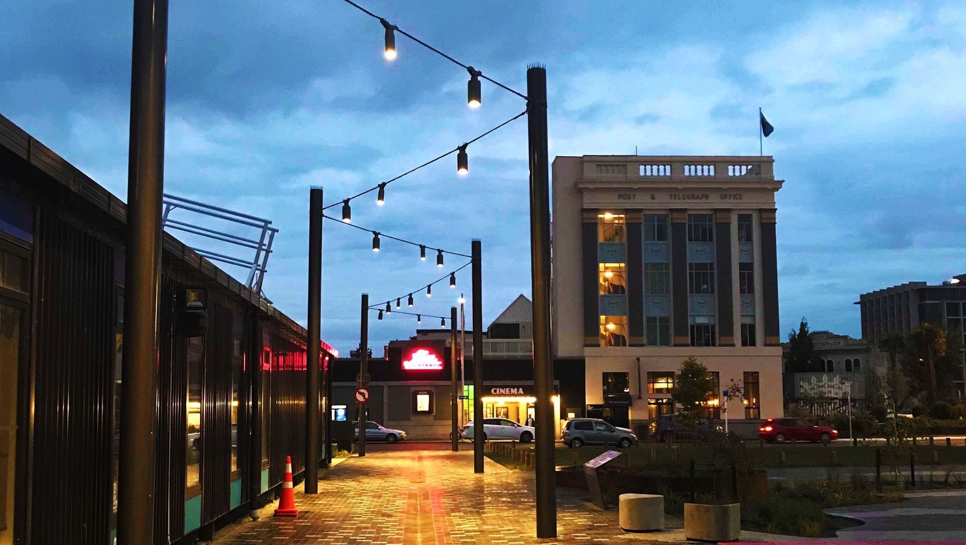 South Frame catenary lighting and mesh-infilled green screens - Christchurch CBD banner