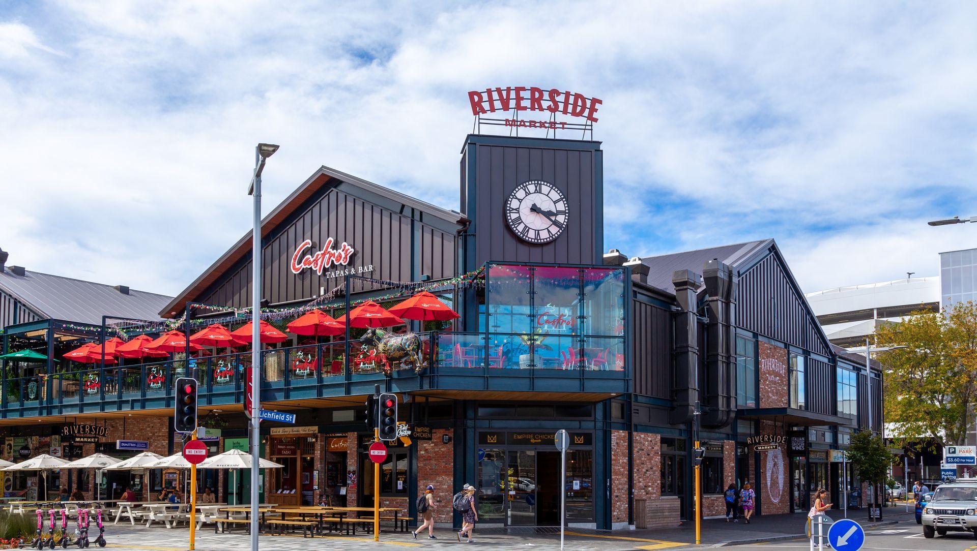 Riverside - Farmers Market banner