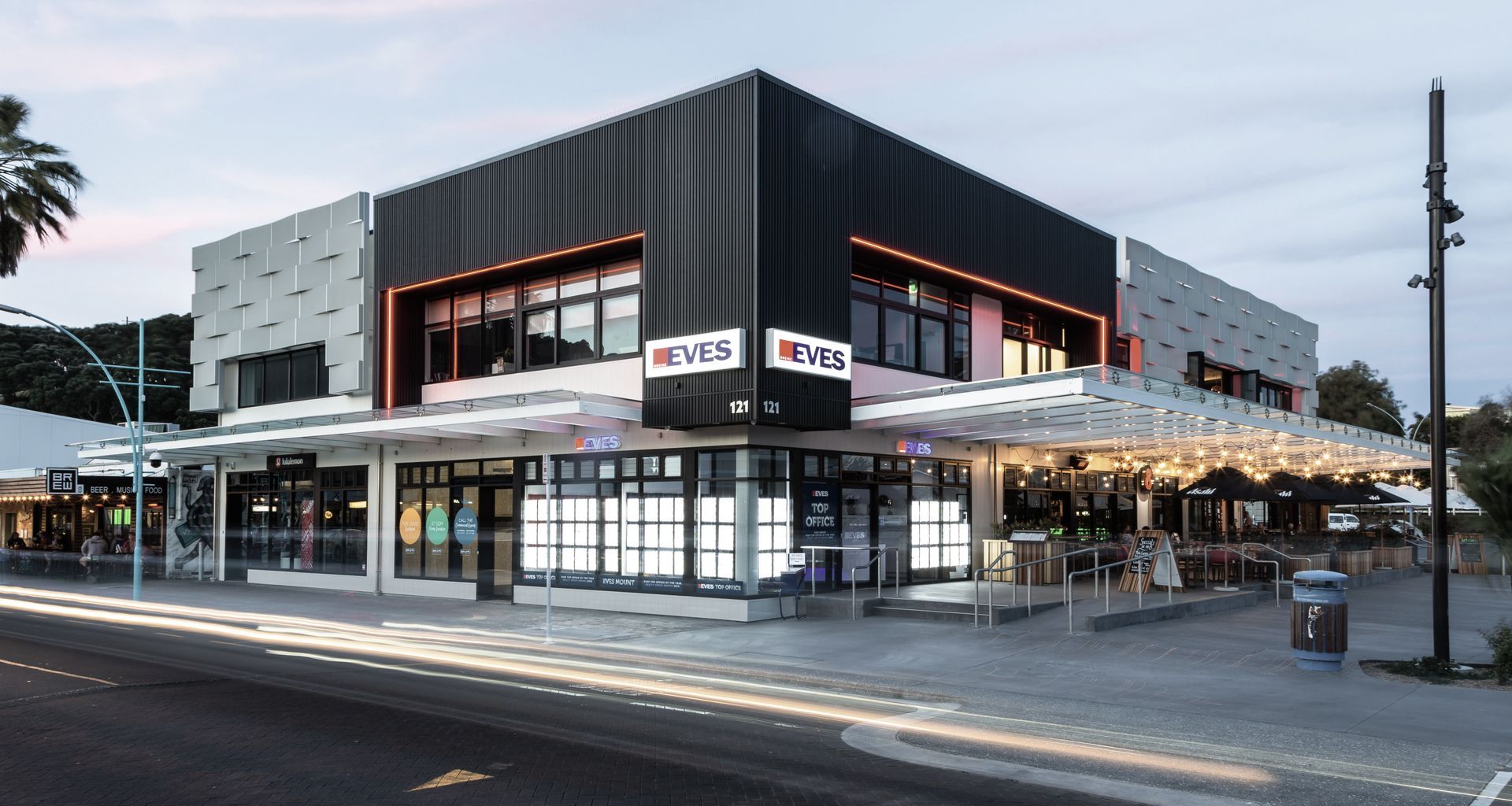 121 Maunganui Road banner