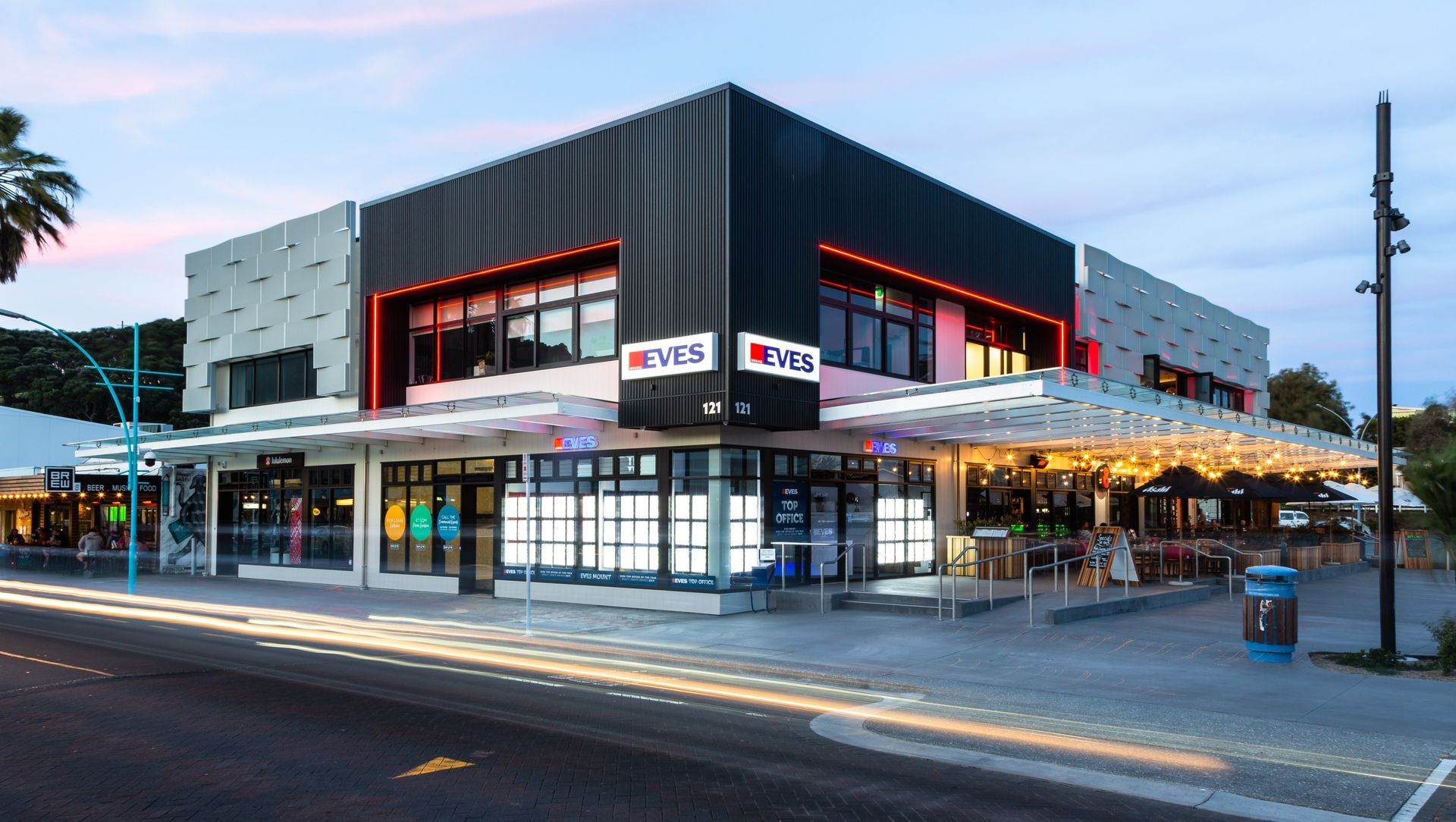 121 Maunganui Road banner