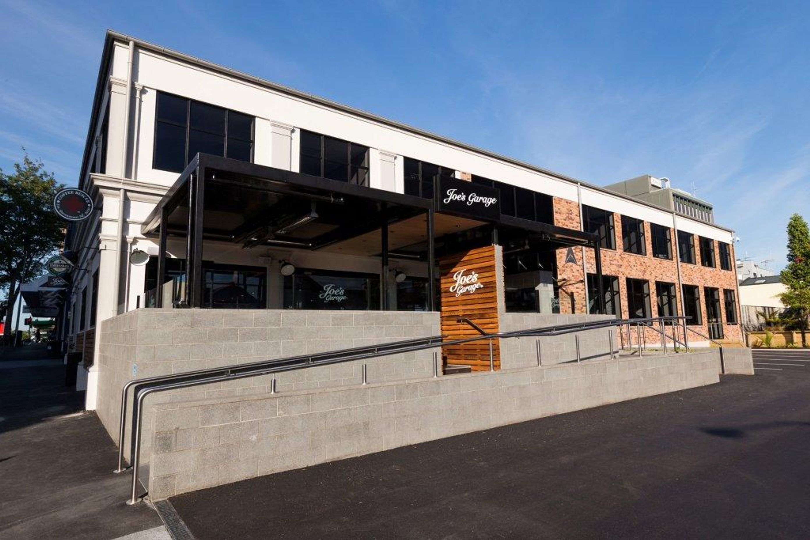 Joes Garage Renovation