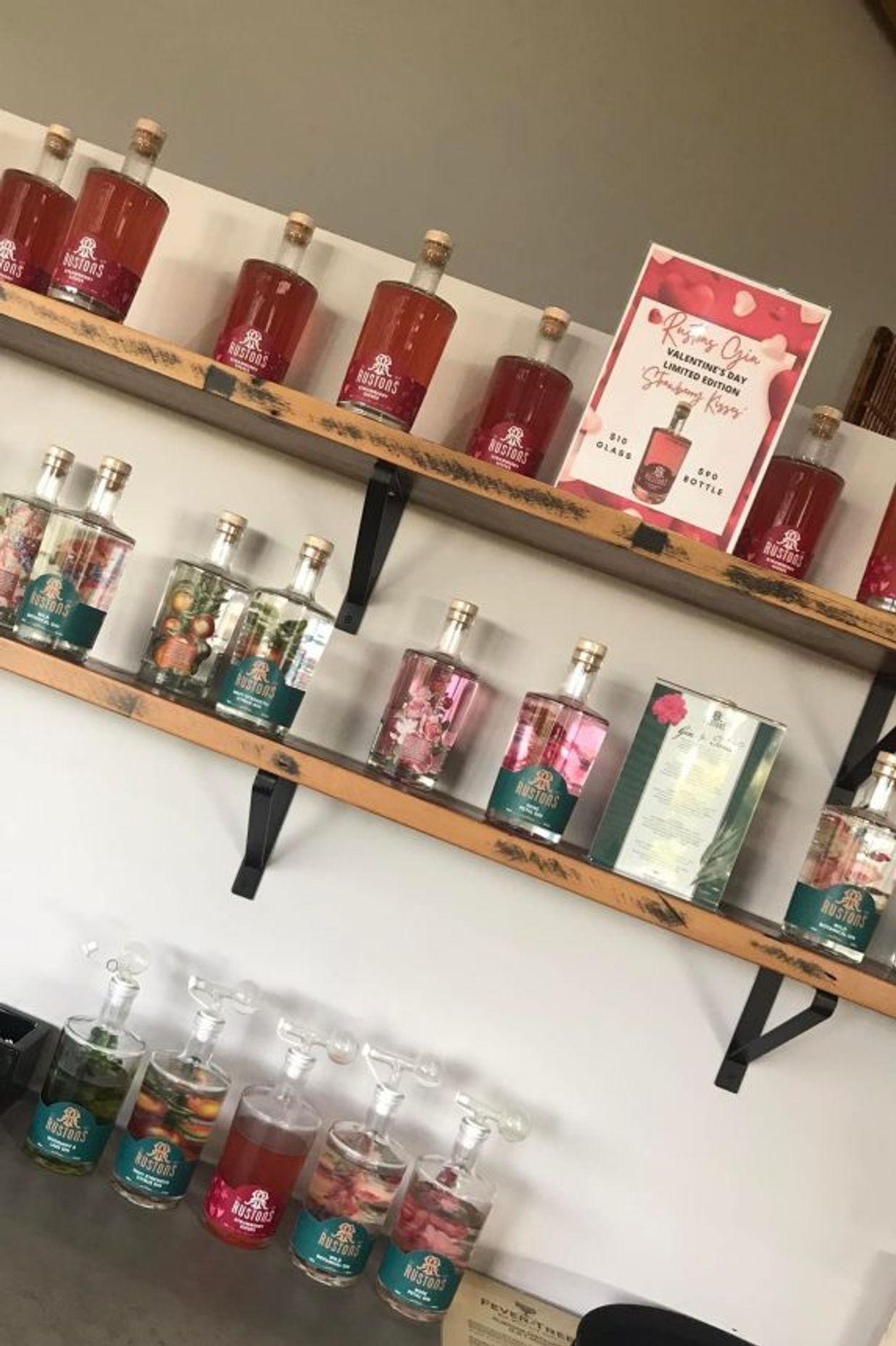 Ruston’s Roses – Cafe & Distillery