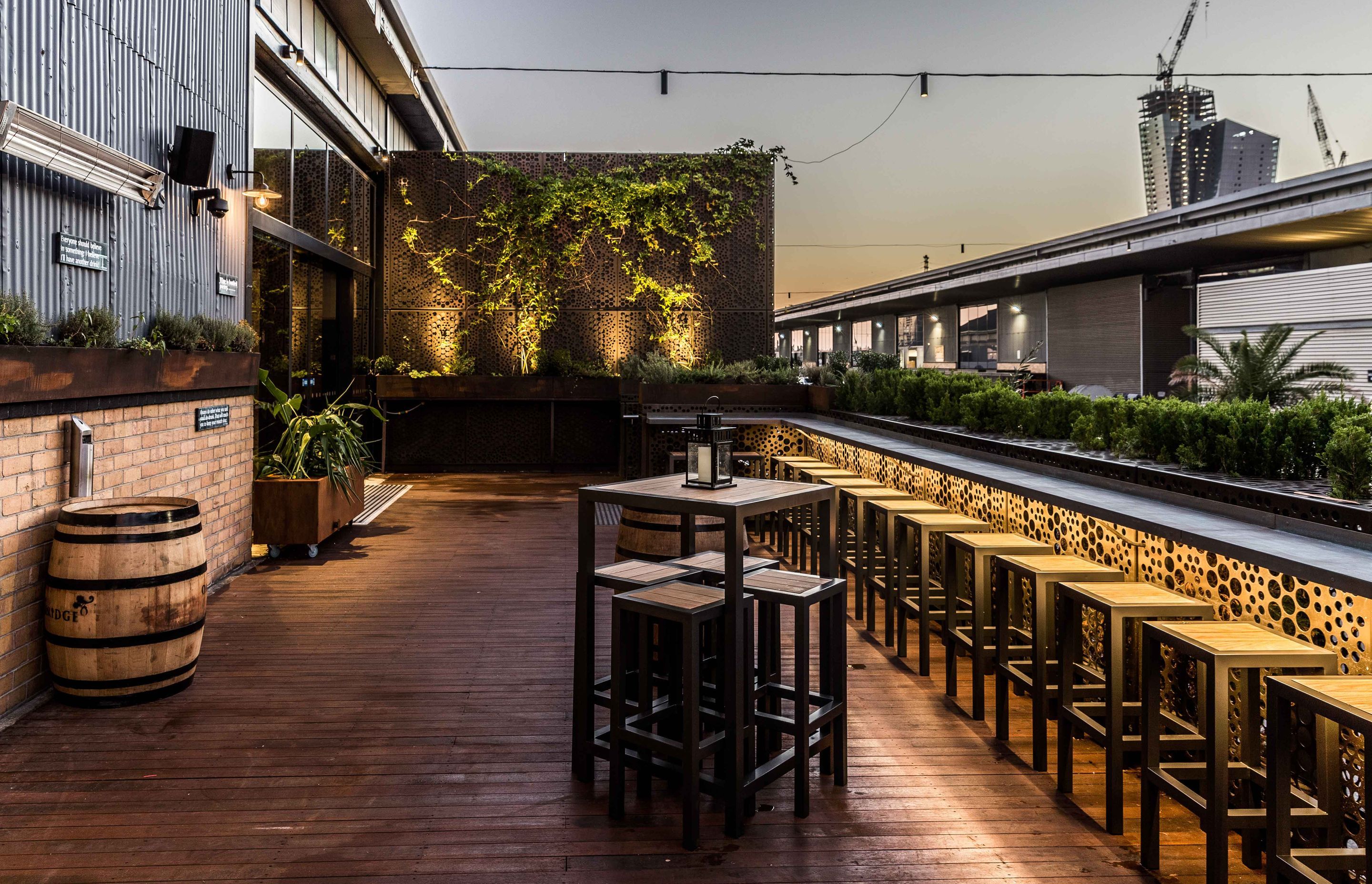 Woolshed Pub
