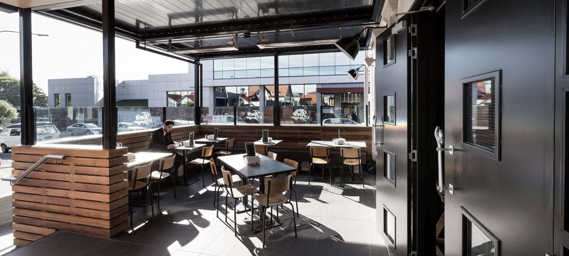 Joes Garage Commercial Fitout banner