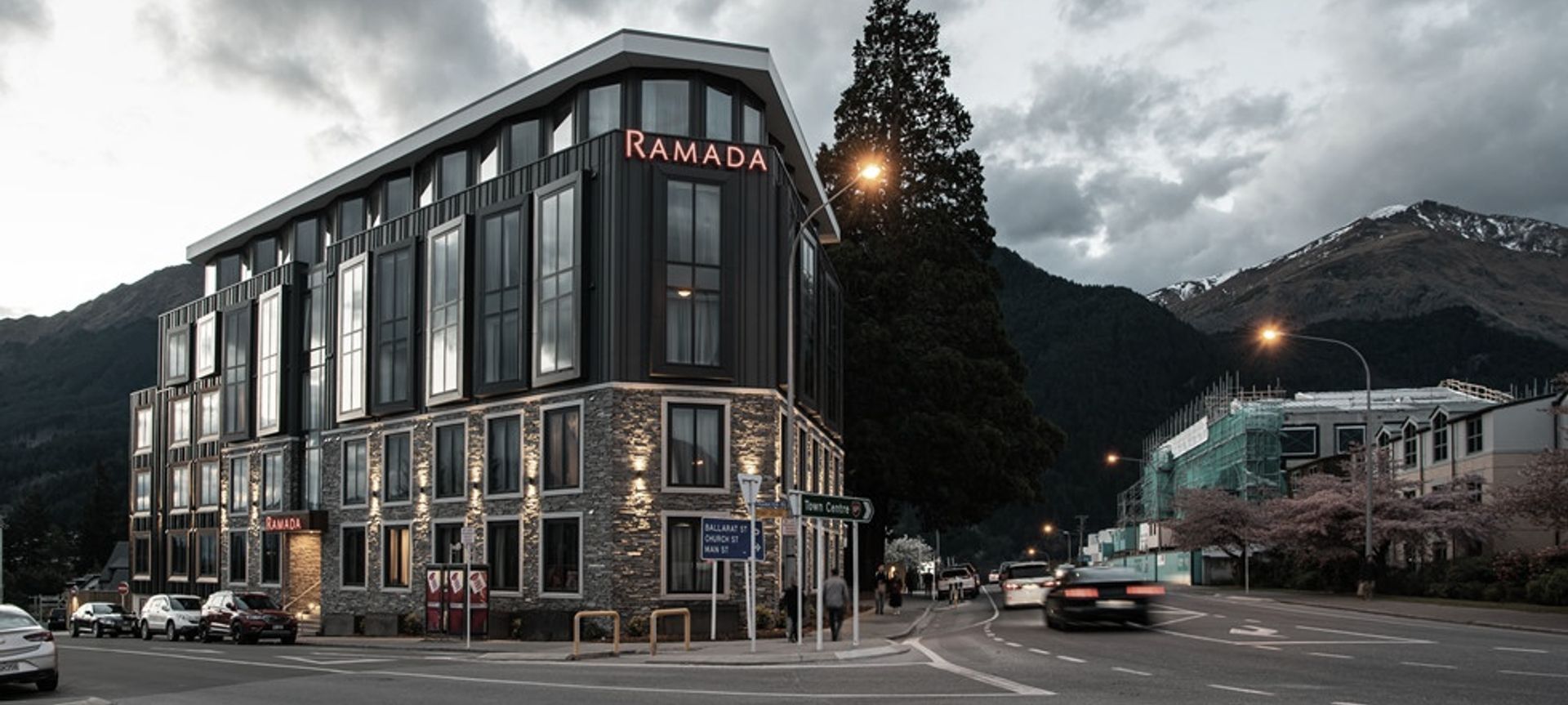 Ramada Queenstown banner