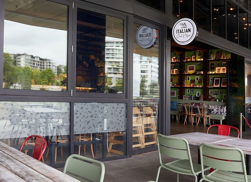 Italian Street Kitchen by Isabella, Bella Vista