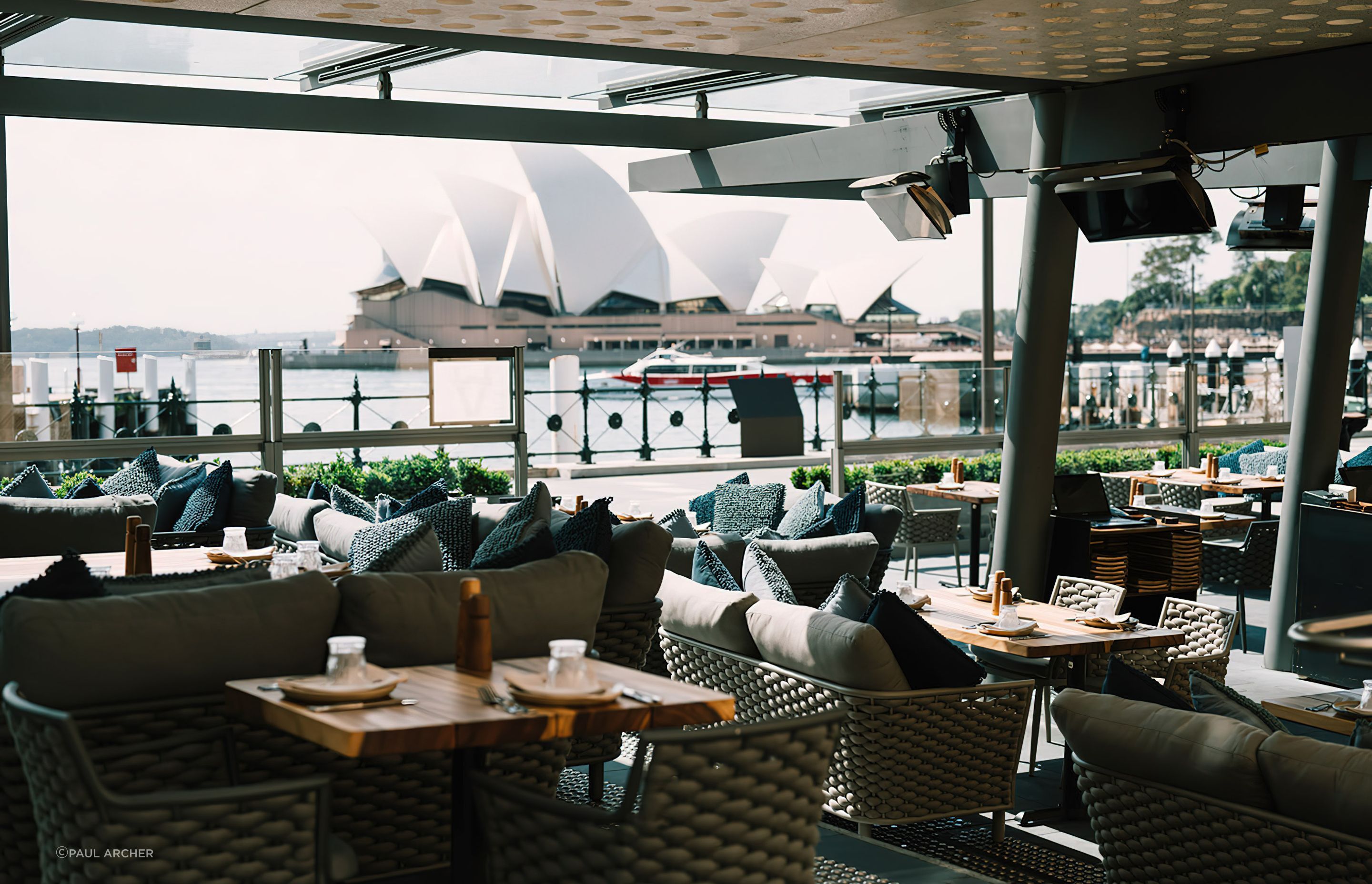 6HEAD-Premium-Steak-Restaurant04-gigapixel-standard-scale-200x.jpg