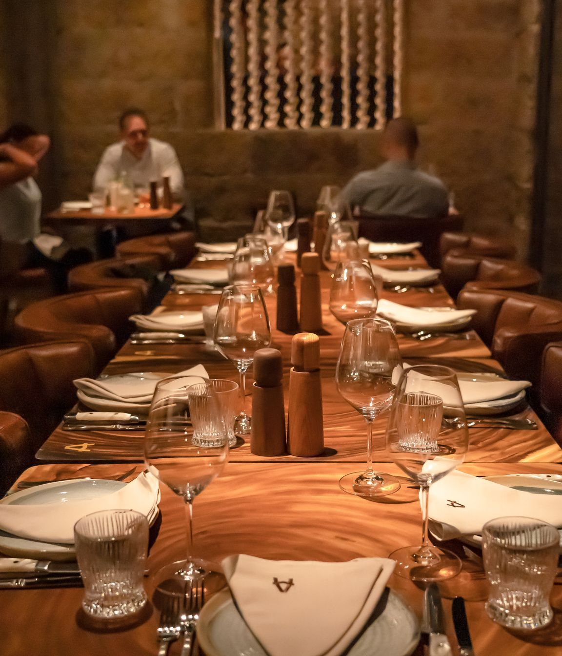6HEAD-Premium-Steak-Restaurant19.jpg