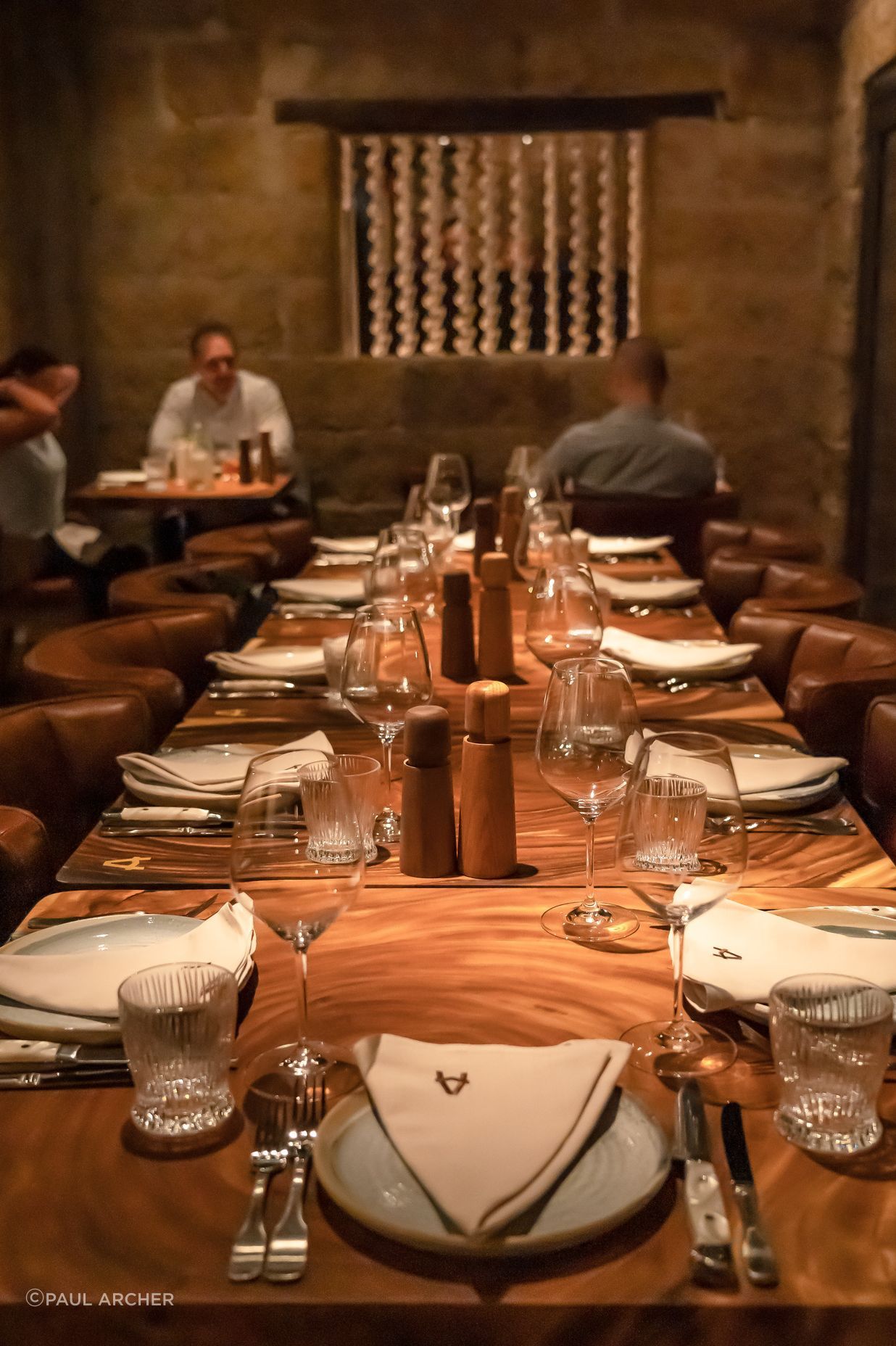 6HEAD-Premium-Steak-Restaurant19.jpg