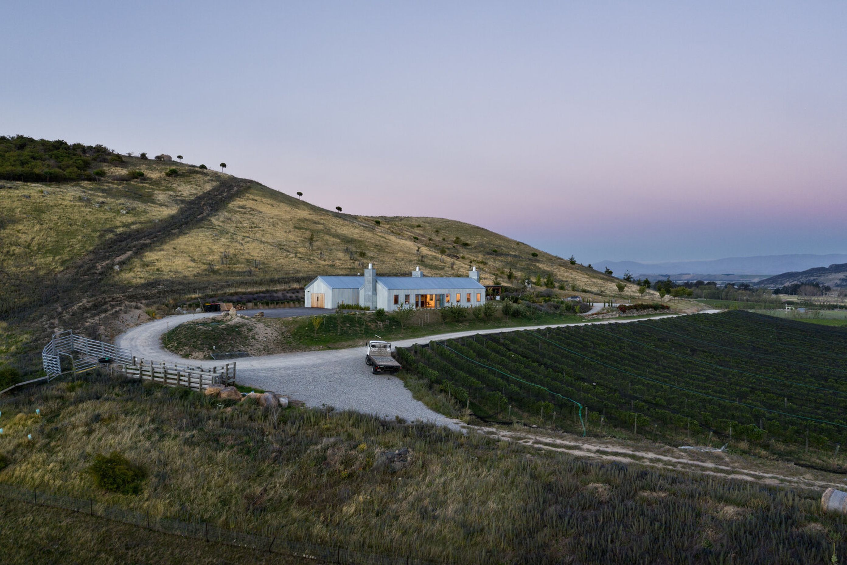 The great-great-grandfather of owner David Hall Jones named some of the major landmarks in the area in the 1850s, including the Pisa and St Bathans Ranges in the background of the vineyard.