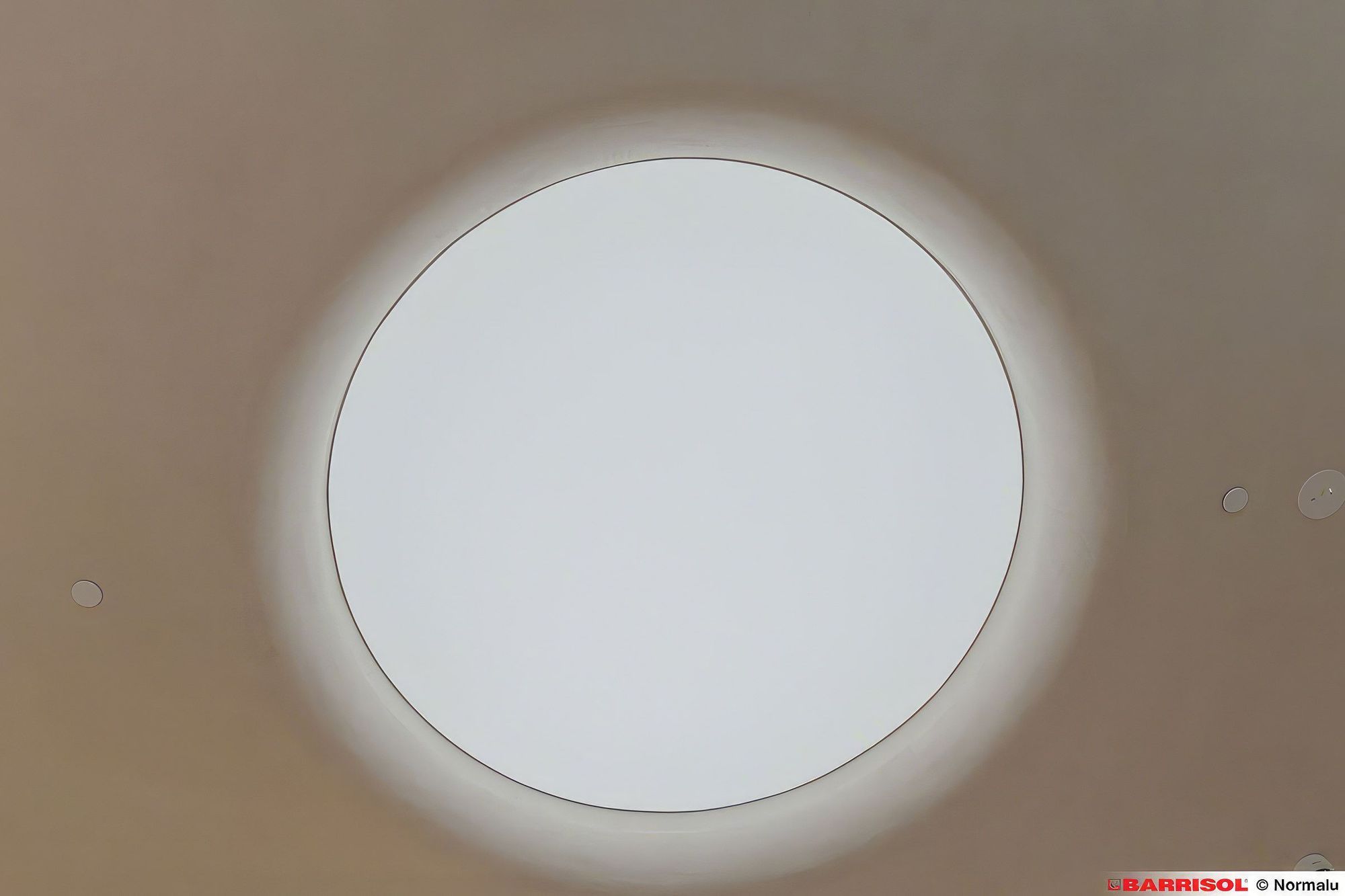 BARRISOLLEIBLE-6-standard-scale-200x.jpg