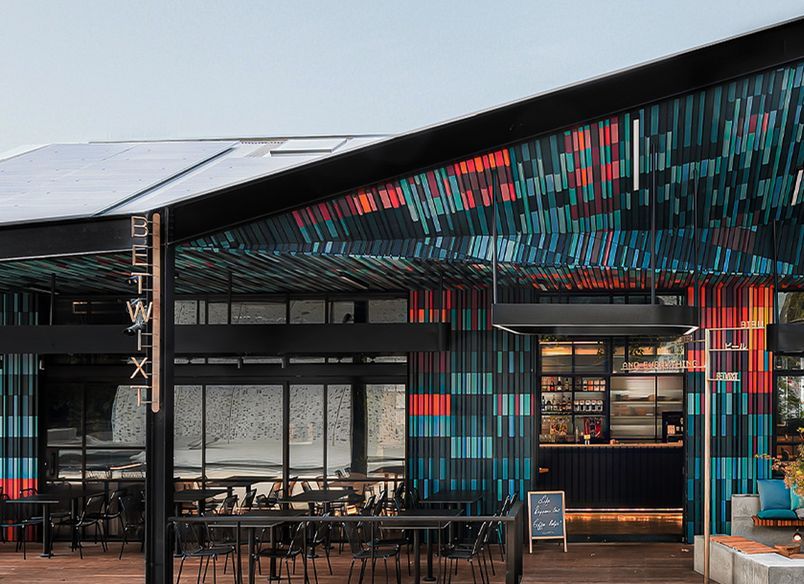 Betwixt Café