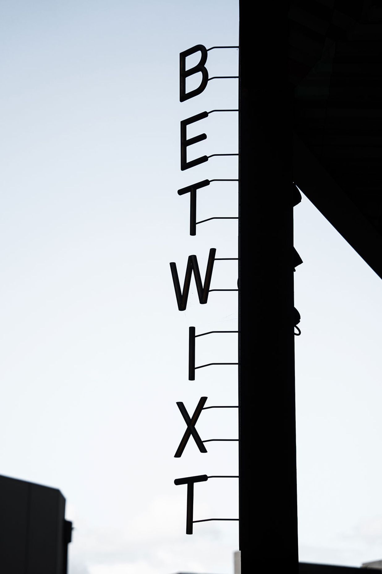 Betwixt Café