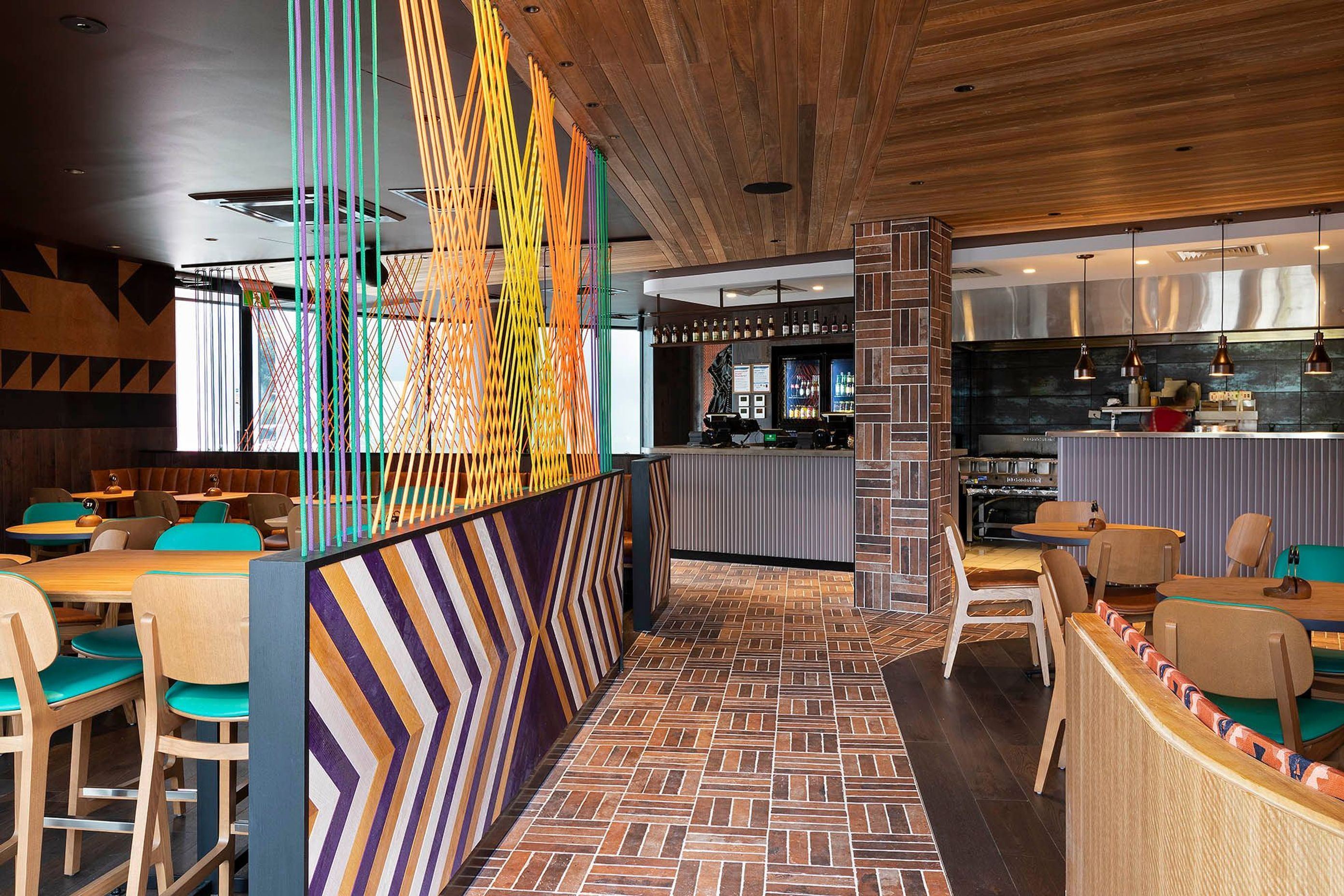 Nandos Clayton