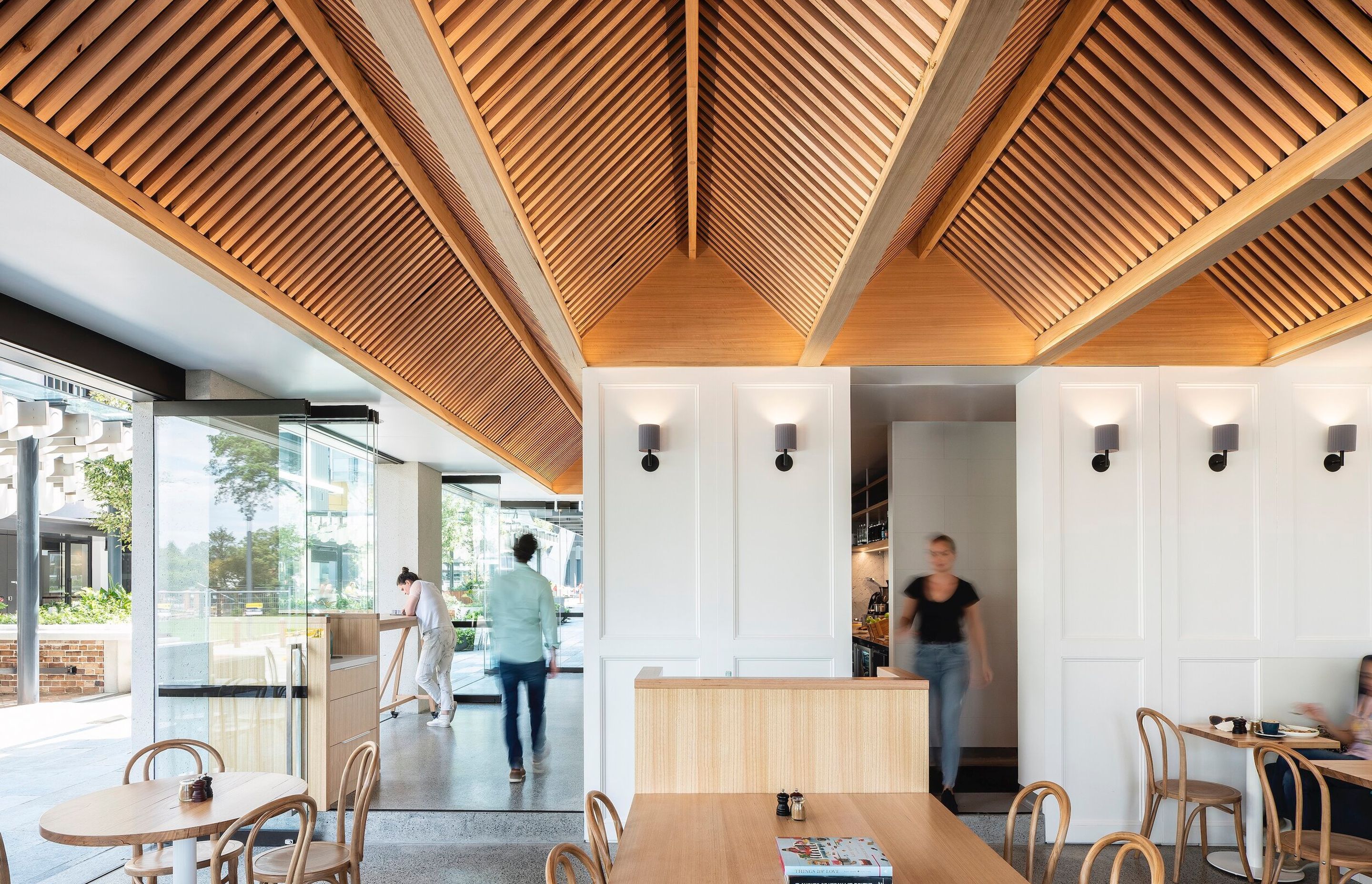 Cafe Mackenzie