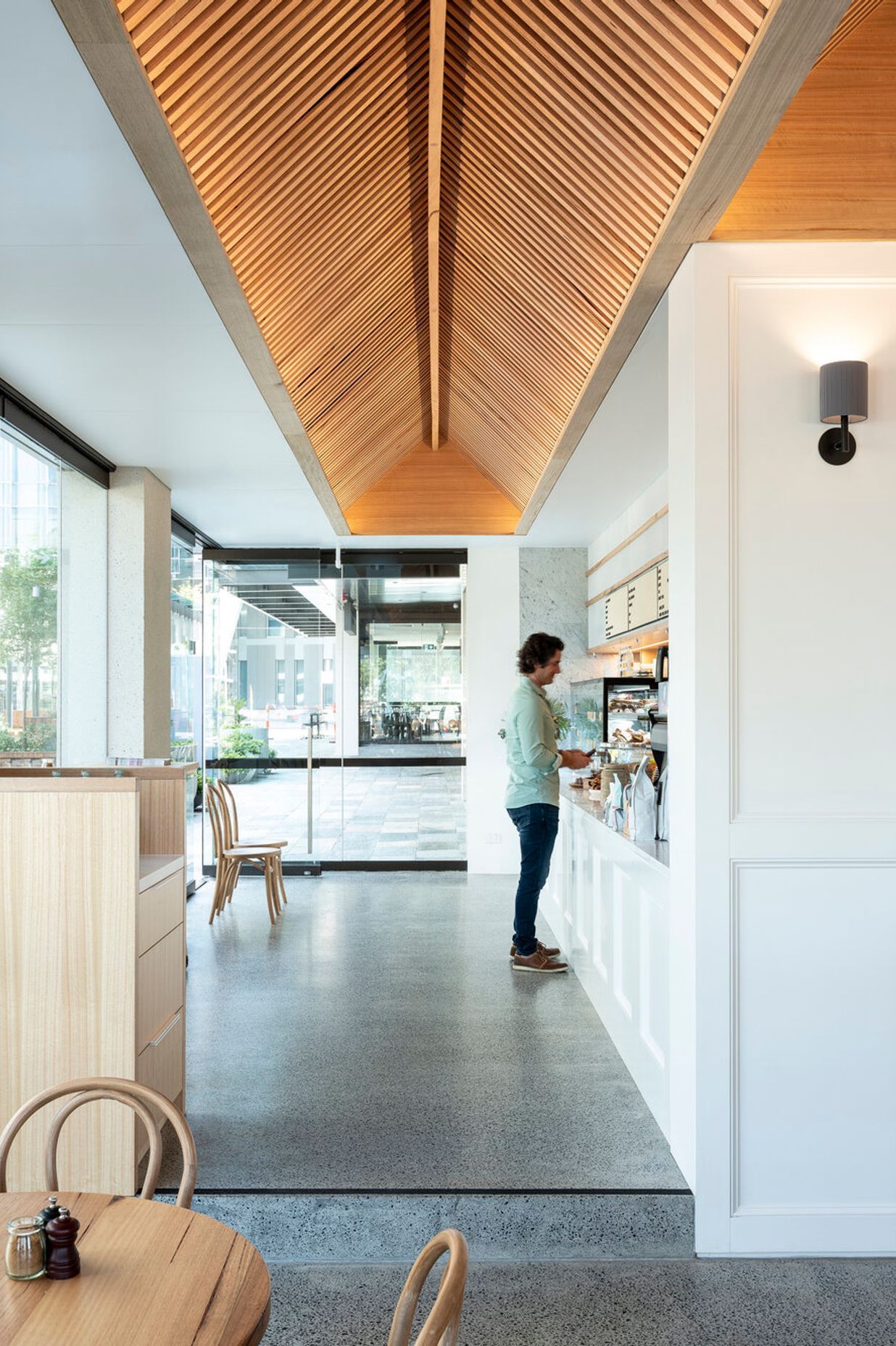 Cafe Mackenzie