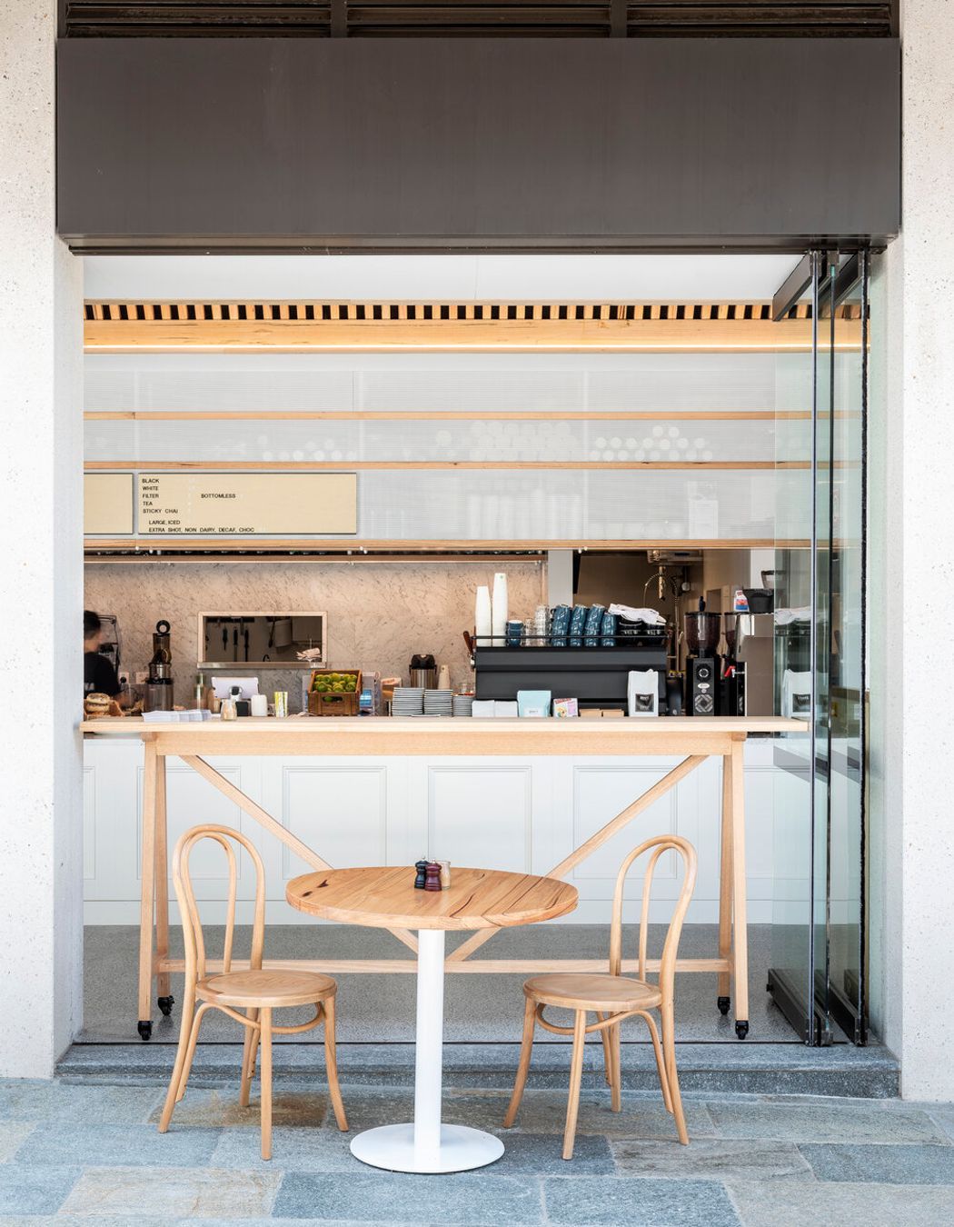 Cafe Mackenzie