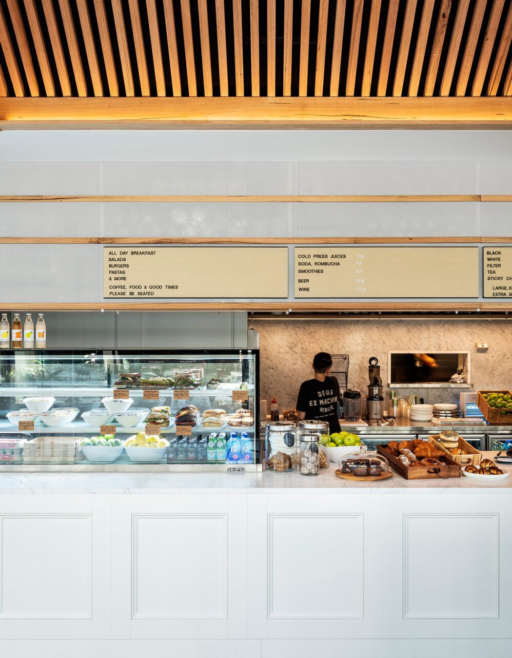 Cafe Mackenzie