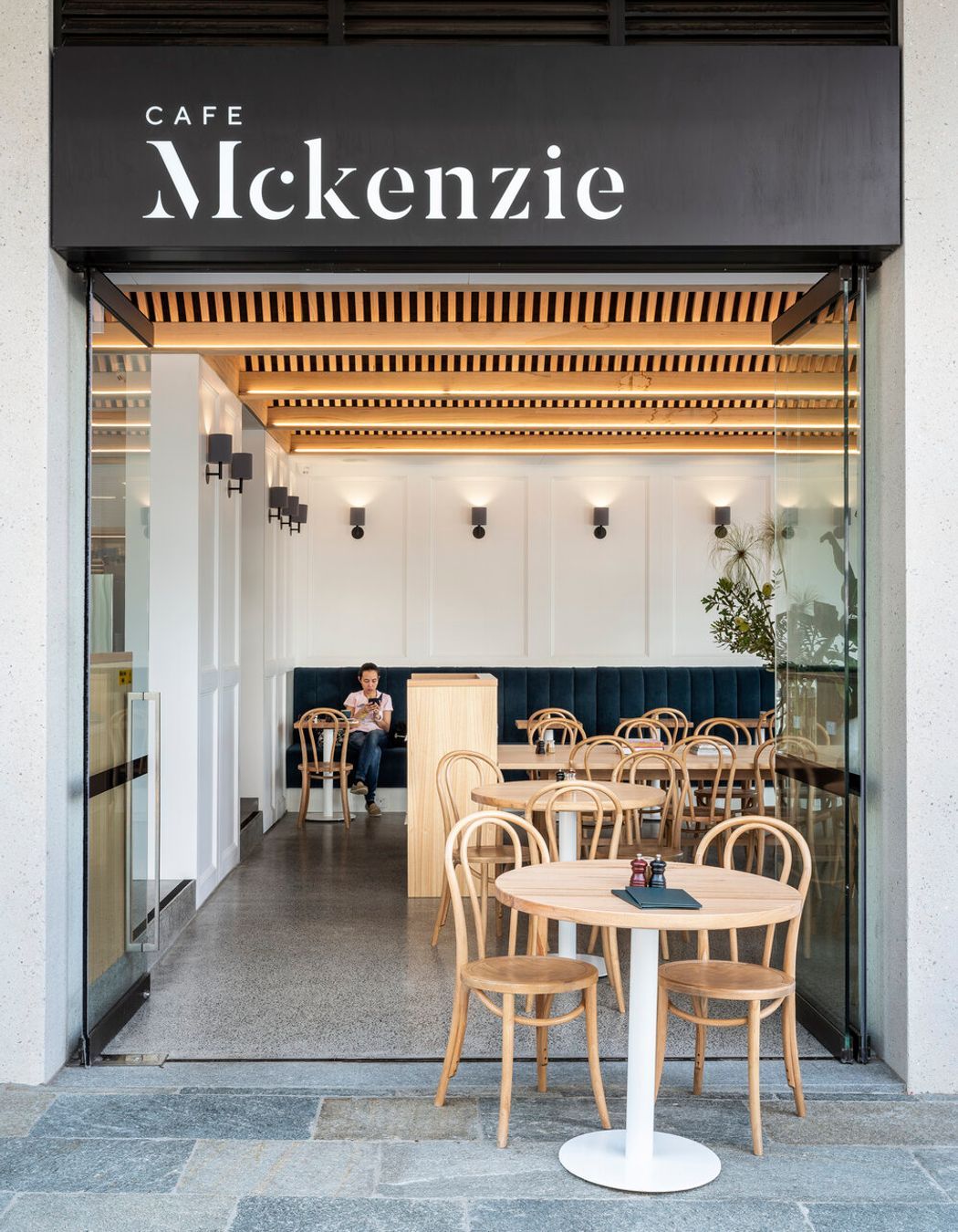 Cafe Mackenzie