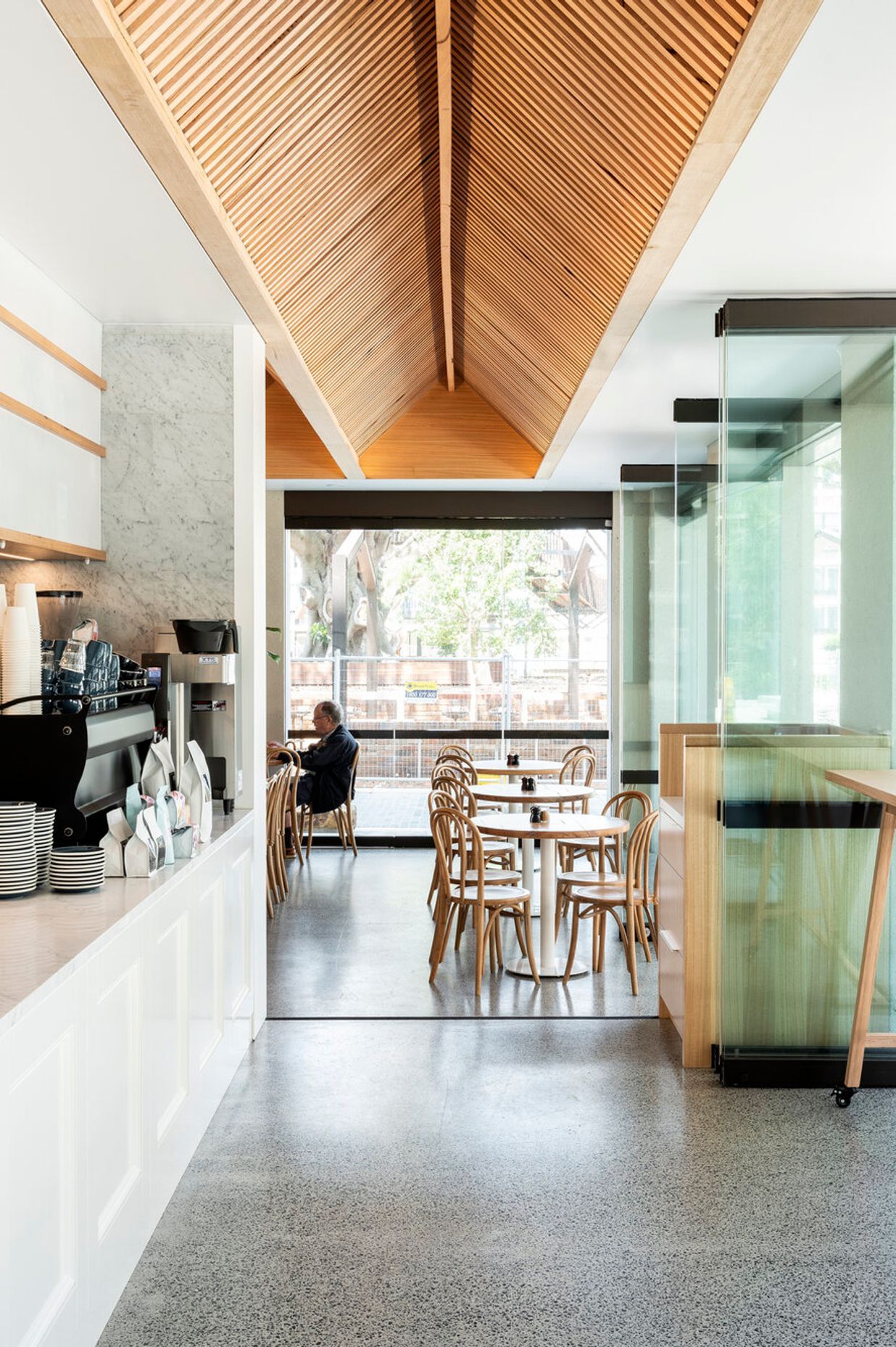 Cafe Mackenzie