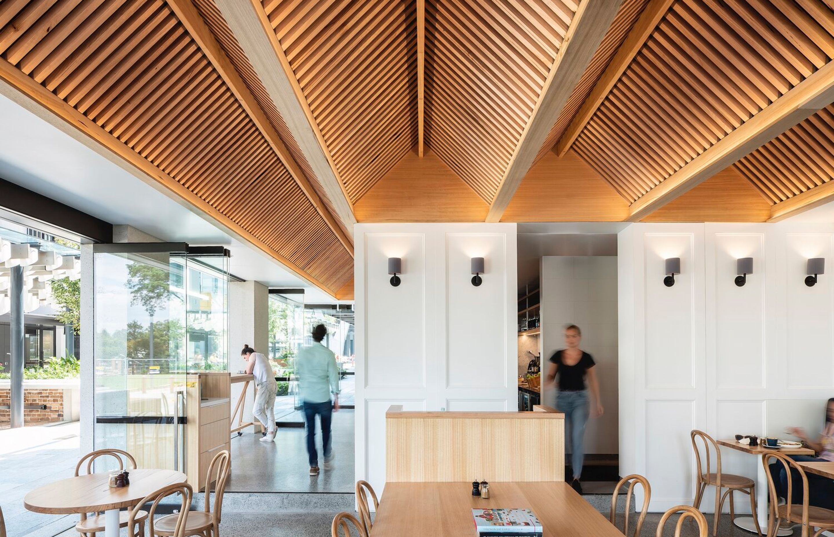 Cafe Mackenzie
